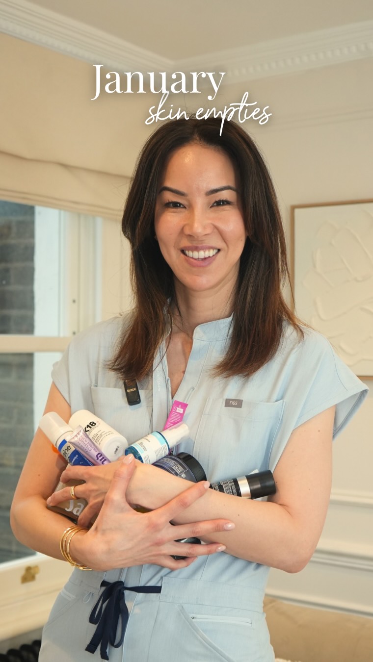 January Empties are in 📦✨
From hair growth to post-treatment repair, these are the products I used up and loved this month!
@k18hair Biomimetic Hairscience
@skinceuticals Advanced RGN6
@chanel.beauty Facial Cleanser
@rejuall_official PDRN Cream
@paulaschoiceuk Peptide Eye Cream
@aromazone_officiel Hyaluronic Acid
@joonbyrd Hand Cream
@belif_uk Aqua Bomb Sleeping Mask
@urbandecaycosmetics Eye Shadow Primer Potion
@eucerin SPF 50 Oil Control
Regaine (Men’s)
@saltair Salt Water Vanilla Body Butter
@thenimetyou Oil Cleansing Balm
Let me know what you think we should try next in the comments below! 👇
#skincareempties #januaryempties #honestreview #skincareroutine #productreview