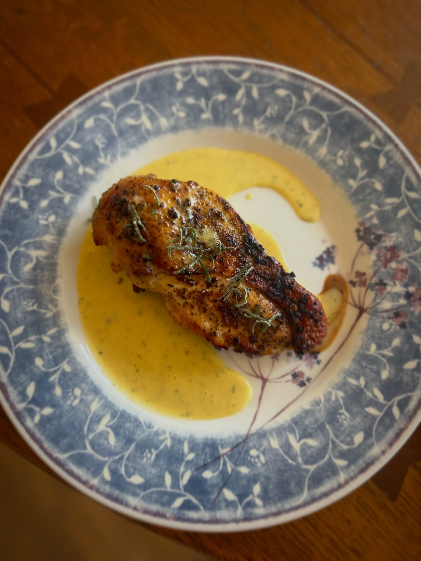 Ever wanted to try your hand at dishes like seared chicken breast with sauce bearnaise or braised chicken paprikash with flavorful drums and thighs but you’re stymied by not knowing how to break down a chicken into its individual components? Your favorite local farm only sells birds as whole birds… what are you to do?
Have no fear! Breaking down a bird really isn’t as hard as it seems. In our new YouTube video (link in our instagram bio or in the comments on Facebook), Farmer Danny shows you how to separate all the cuts from the bones. You’ll end up with at least 6 good meals off one bird and some chicken stock to boot!
Oh yeah, we also have plenty of pastured chicken and duck available for sale on our website!