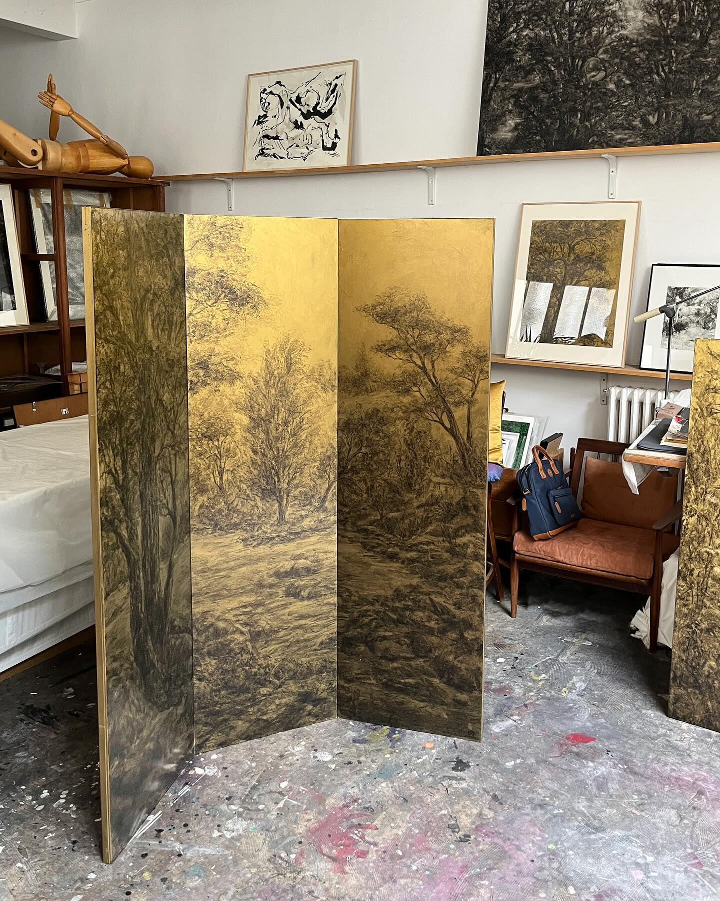 Stéphanie Billarant
——————
Vernissage le 2 mai à 18h
Galerie Artismagna X Galerie Artborescence
📍 25, rue de Beaune - Paris
du 3 au 29 mai
du mardi au samedi
11h > 19h
#stephaniebillarant #contemporaryart #artcontemporain #artinparis #artismagna #artborescence #largescaleart #landscape #oilpainting #artofinstagram #artgallery #peinturecontemporaine #artgram #parisartgallery #cave #gold #chineseink #goldpainting @galerie_artismagna @stephaniebillarant