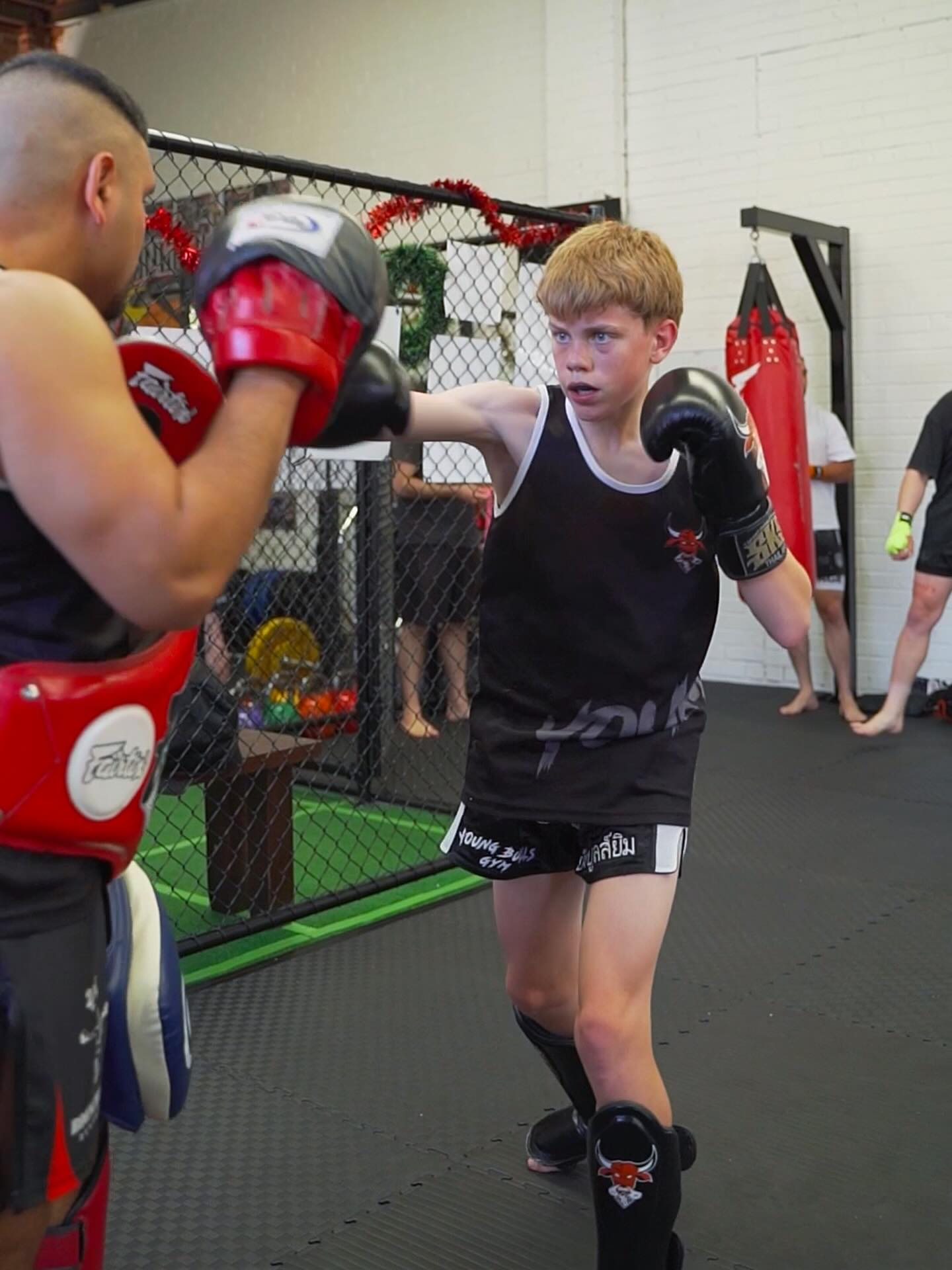 Will getting ready for his third amateur fight on @muaythaivictoria next weekend 👏. Lessgoooo 👊🤩 #youngbullsgym #youngbullsmuaythai #weareyoungbullsgym #unleashthebullwithin #youngbullsneverdie