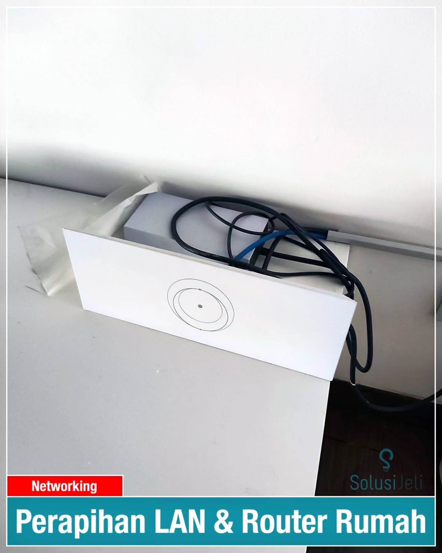 Klien sering mengalami masalah dengan router-router di rumahnya. Sering putus, no internet, lambat, dll. Internet pakai Starlink di lantai 3. Lancar kalau koneksi langsung ke Starlink. Dari sini, tarik kabel ke lantai 2, pasang switch. Dari switch dibagi ke CCTV dan 2 router lain untuk lantai 2 dan lantai 1. Masing-masing 1 router. Ada beberapa extender juga yang dipasang, dengan tujuan untuk memperbaiki koneksi. Tapi masih juga bermasalah. Minta bantu ke kita untuk cek dan rapikan.
Teknisi datang ke rumah Klien di Cluster Beverlly, Sentul City. Langsung lakukan pengecekan. Ternyata ada crimping kabel yang kurang baik. Setting router salah. Setting extender salah. Kita rapikan semua. Ada beberapa extender yang ternyata tidak dibutuhkan dan malah mengganggu kalau terpasang.
Setelah diset dan atur semua, sekarang koneksi di rumah sudah lancar.
Done.
#jasasettingstarlink #pasangpenguatsinyal #settingrouterpanggilan #settingrouterrumah #jasaITpanggilan