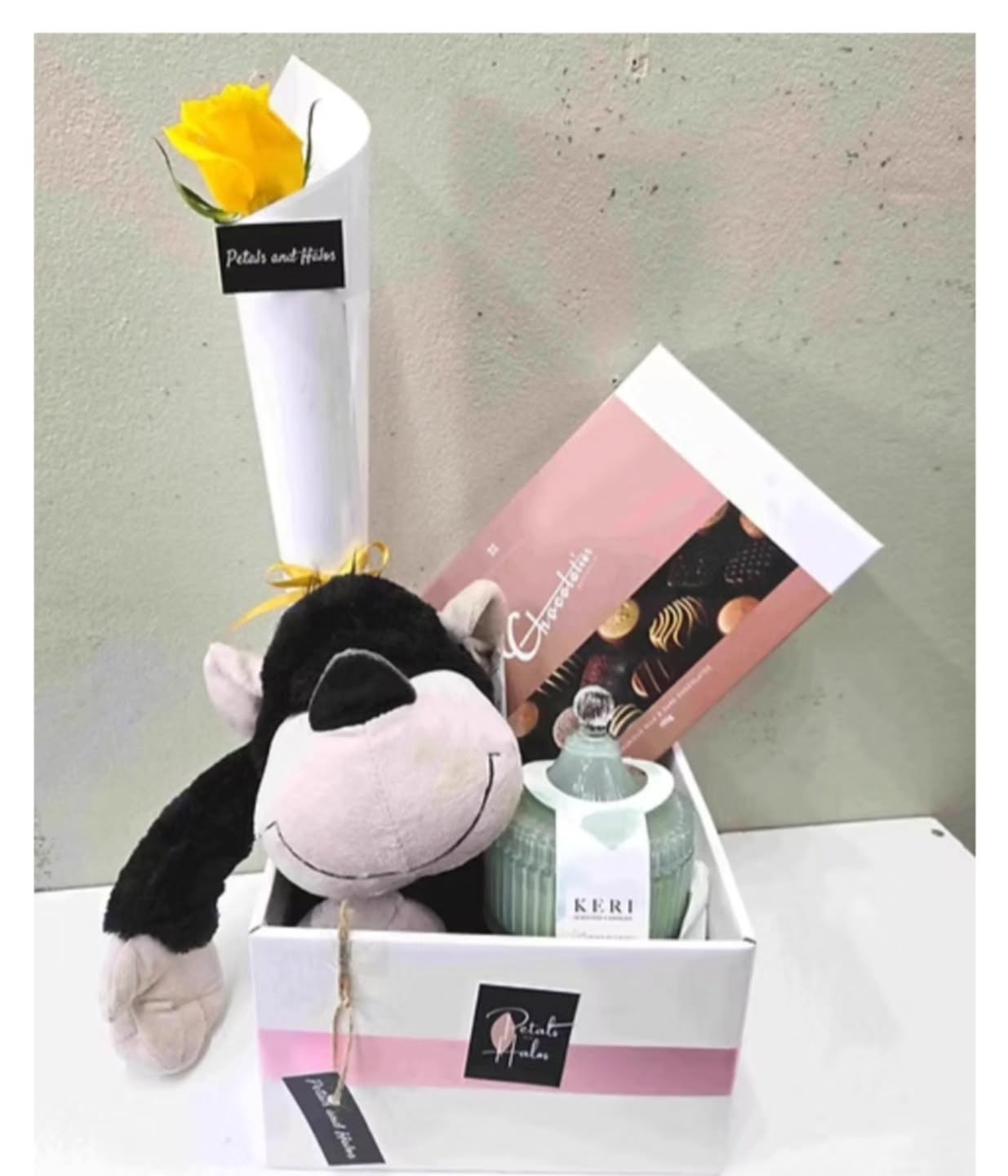 Valentine’s Day is almost here 💘
Not sure what to get? We’ve got you covered
#ValentinesDay #FloristLove #GiftBoxes