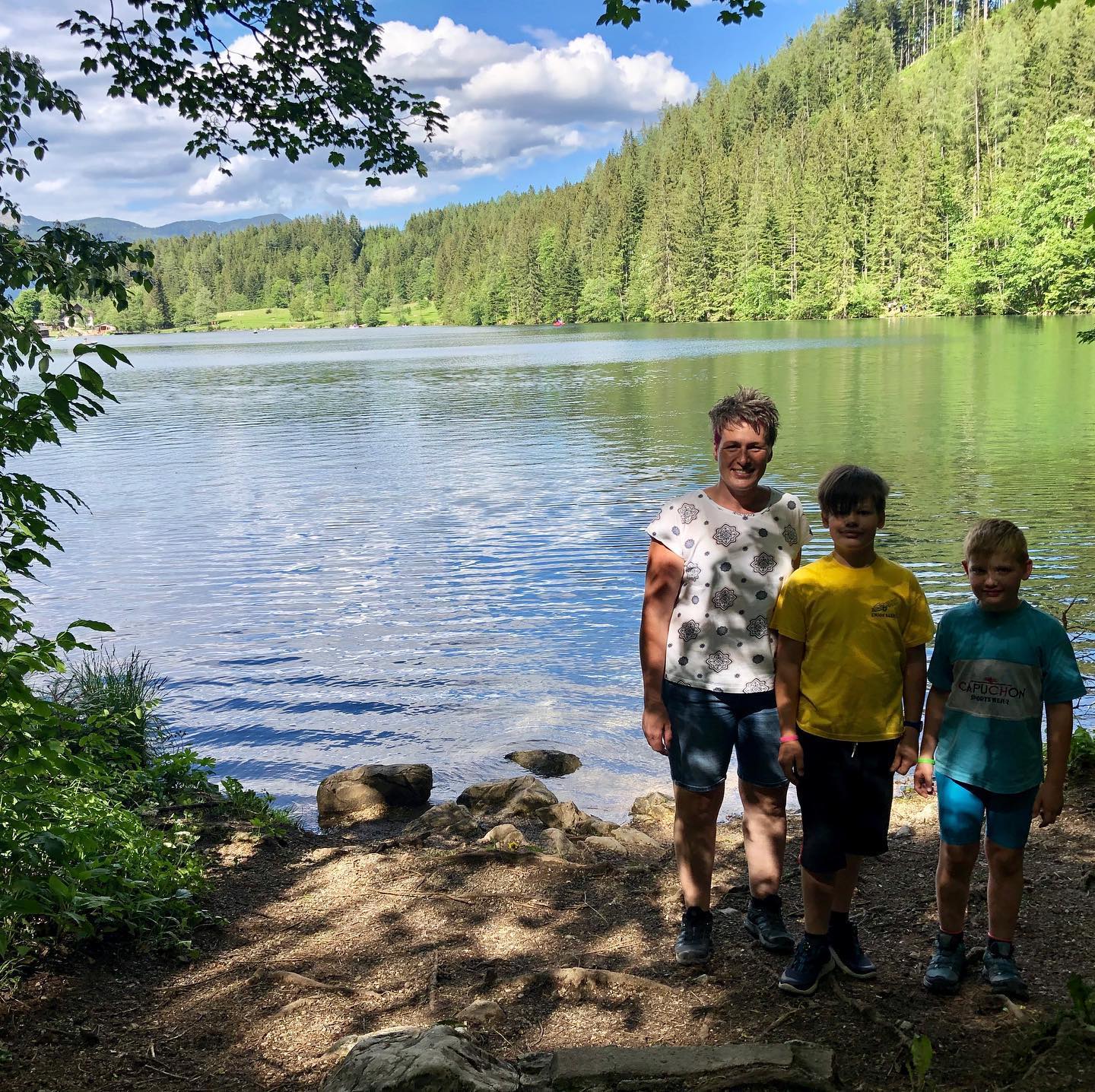 Gleinkersee - Natur Idylle fast ums Eck.
#pyhrnpriel #hintergrabenbauer #urlaubinösterreich #gleinkersee #badesee #natur #idyll