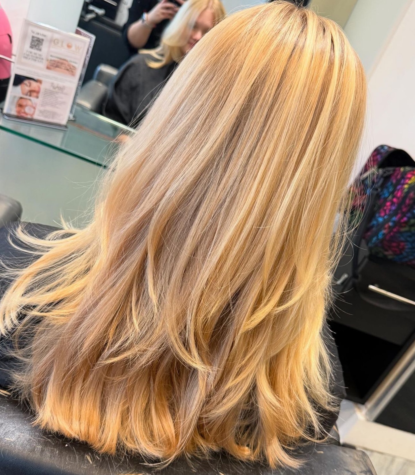 L A Y E R S
Cut and blowdry by Anni. Anni is available in salon Sunday 10-3 and Mondays 10-4