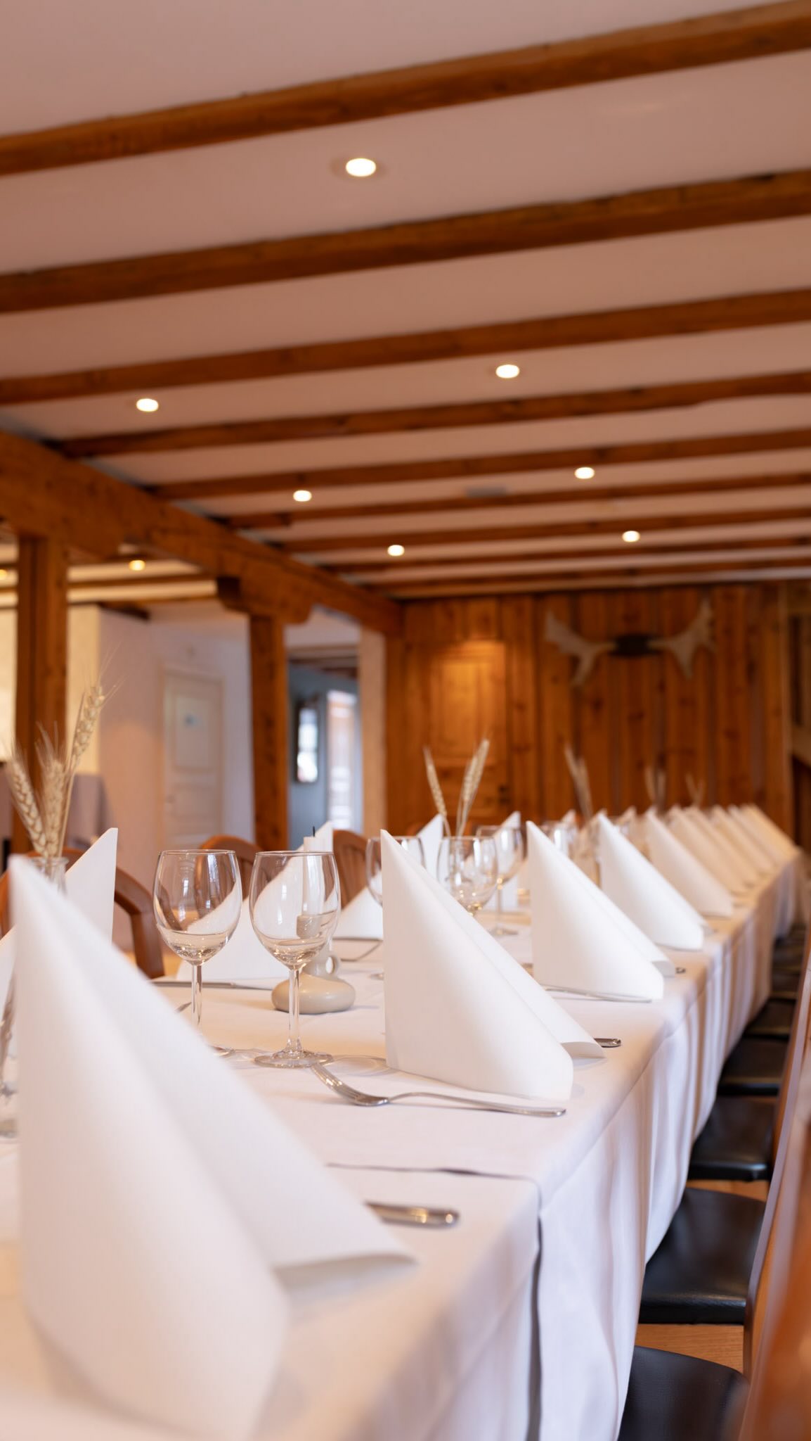 När man vill vara med på sitt eget kalas 🤩
www.hensbackahotell.se