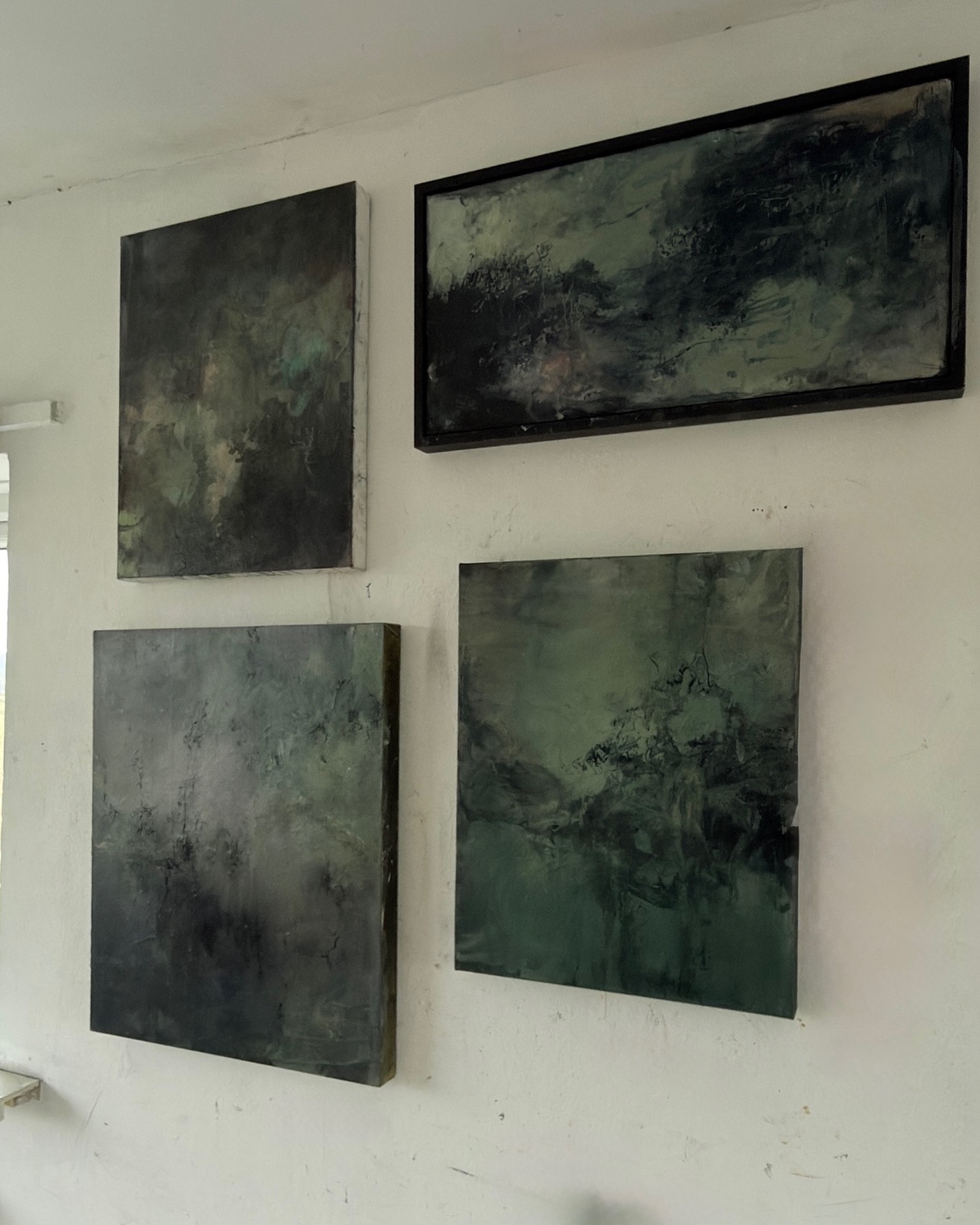 Working on reviving smaller forgotten canvases and boards.
I’m having my own little summer exhibition in the lovely Salthouse Gallery in St Ives in July. It will be all new work that will fit in my car. I loved doing the Porthmeor programme last year and have a pull to be back.
#summerexhibition
#porthmeorprogramme
#stivesschoolofpainting
#salthousegallerystives