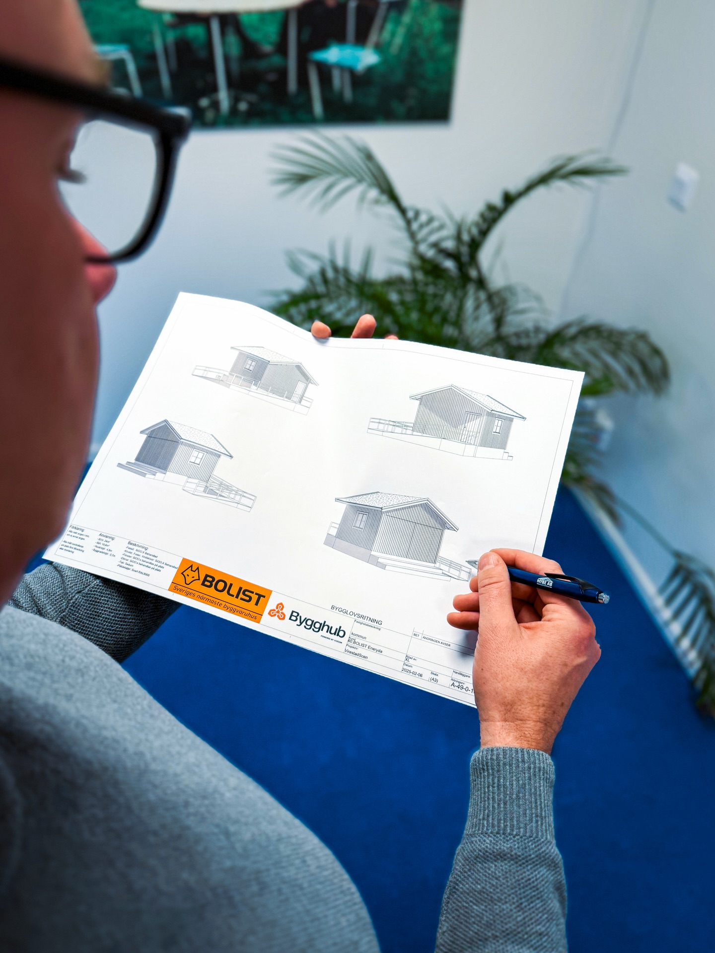 Virestad Hembygdsförening förverkligar nu en länge efterfrågad idé — en utomhusscen i parken som ska skapa nya möjligheter för evenemang och gemenskap i bygden! 👫🏻
Vi är stolta över att ha fått i uppdrag att göra verklighet av bybornas dröm! Markarbetet är klart och idag drar byggnationen igång på riktigt 🛠️
Vi säger ett stort tack till Elisabet och hela Hembygdsföreningen för förtroendet 💙
#NybeByggentreprenad • #FamiljeföretagSedan1964