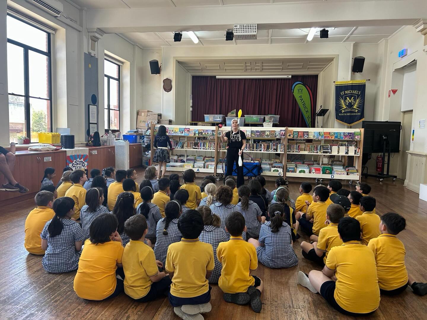 At Michael’s school had an absolute ball at our Circus Incursion as part of WOW Week (Week of Wellbeing)! 🤹♀️🤸♂️
So many new skills were tried - balancing, juggling, teamwork and plenty of confidence-building fun. The energy, excitement and smiles said it all!
A huge thank you to Katy from Hopscotch Circus for such an engaging and exciting session. What a fantastic way to spend our first week together - we’re off to the best start and loving every moment! 😊✨