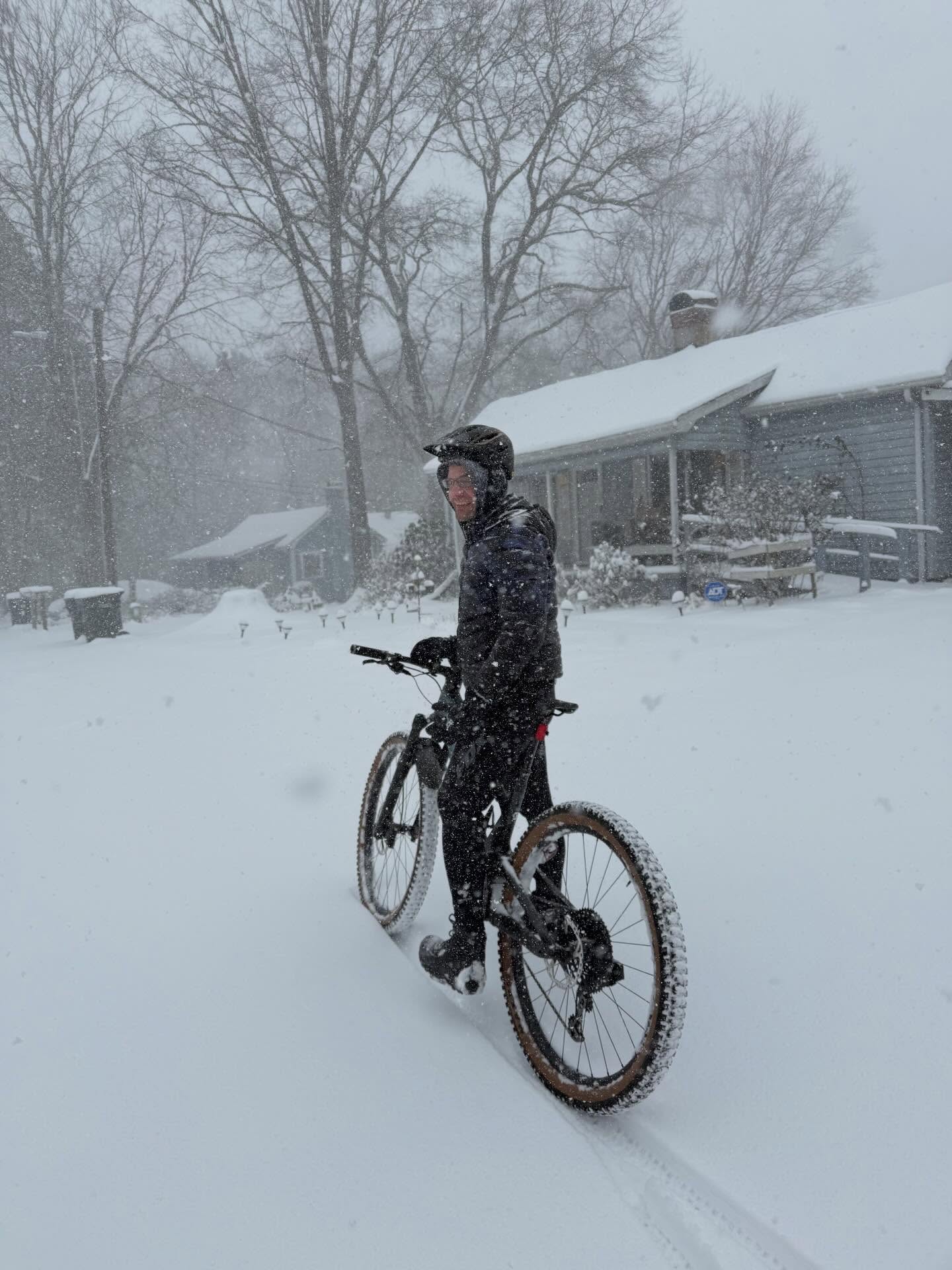 We hope everyone had a safe and fun few days of the winter wonderland we experienced over the weekend. We will be here today (Tuesday) if you need us for anything. ❄️🚲