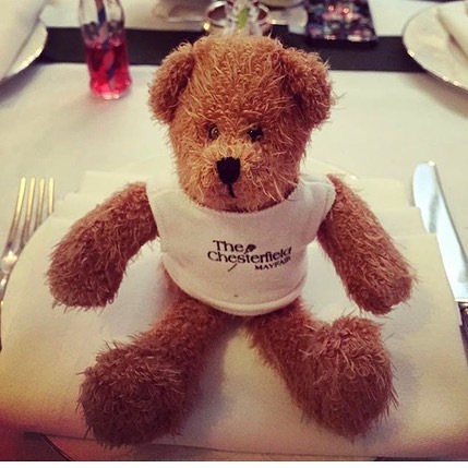 In honour of #hugabearday, what better venue to showcase than the stunning Chesterfield Mayfair Hotel, whose cuddly mascot is Chester the Bear. https://www.mintevents.co.uk/london.html