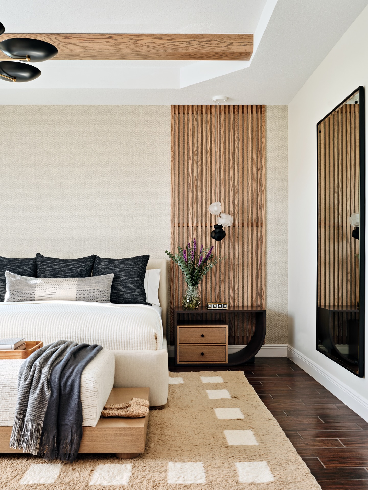 Design that makes staying in bed feel justified.
Team linger… or team up right away?
I’m up and moving, but I still believe the room should make you consider otherwise.
.
.
📸 @dancutronaphoto
Styling @peggy_chase_jordao
.
.
.
.
#southfloridahomes #southfloridadesigner #palmbeachdesigner #miamidesigners #browarddesigner