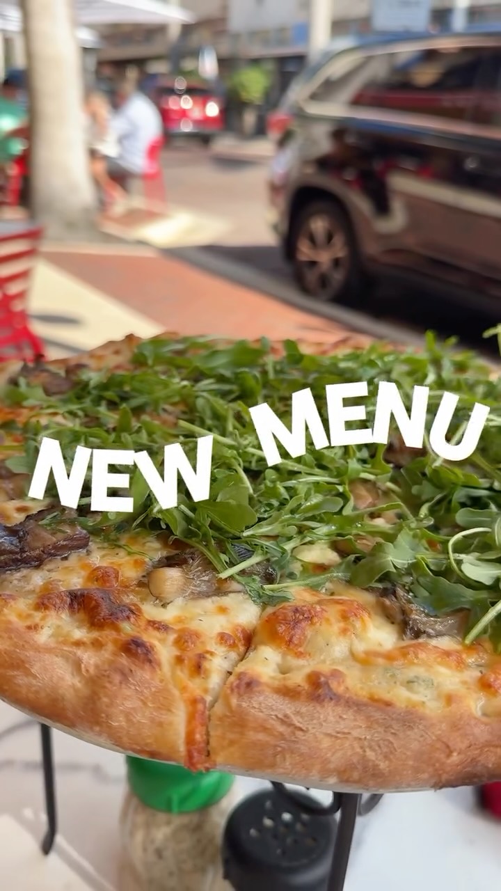 Try our new menu items and celebrate the weekend with Art Walk and ArtFest in downtown Fort Myers!
NEW ITEMS:
Garlic Knots
Veal Saltimbocca
Sautéed PEI Mussels
Truffle Funghi Pizza
#caponescoalfiredpizza #downtownfortmyers #artfest