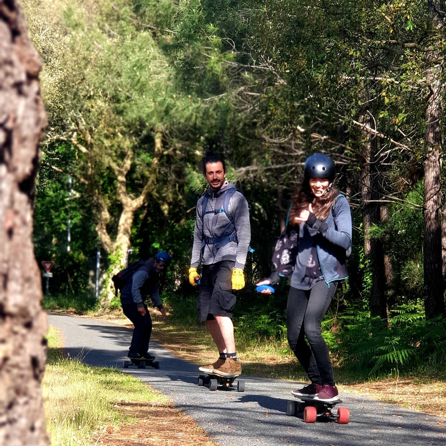 Le lundi au soleil....
😎Envie d'une activité cool pour les vacances ? Rejoins nous à Moliets
🛹⚡
#skateelectrique #funride #landes #activitenature #baladedujour #ExwayFlex #EXWAYWAVE #esk8france #esk8 #Esk8westside #molietsplage #landifornia