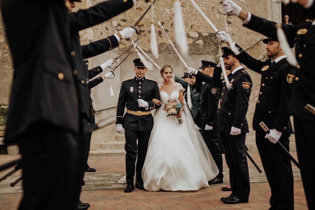 Pasillo de sables #bodas2022 #pasilloespadas #marriage #espadas #sables #love