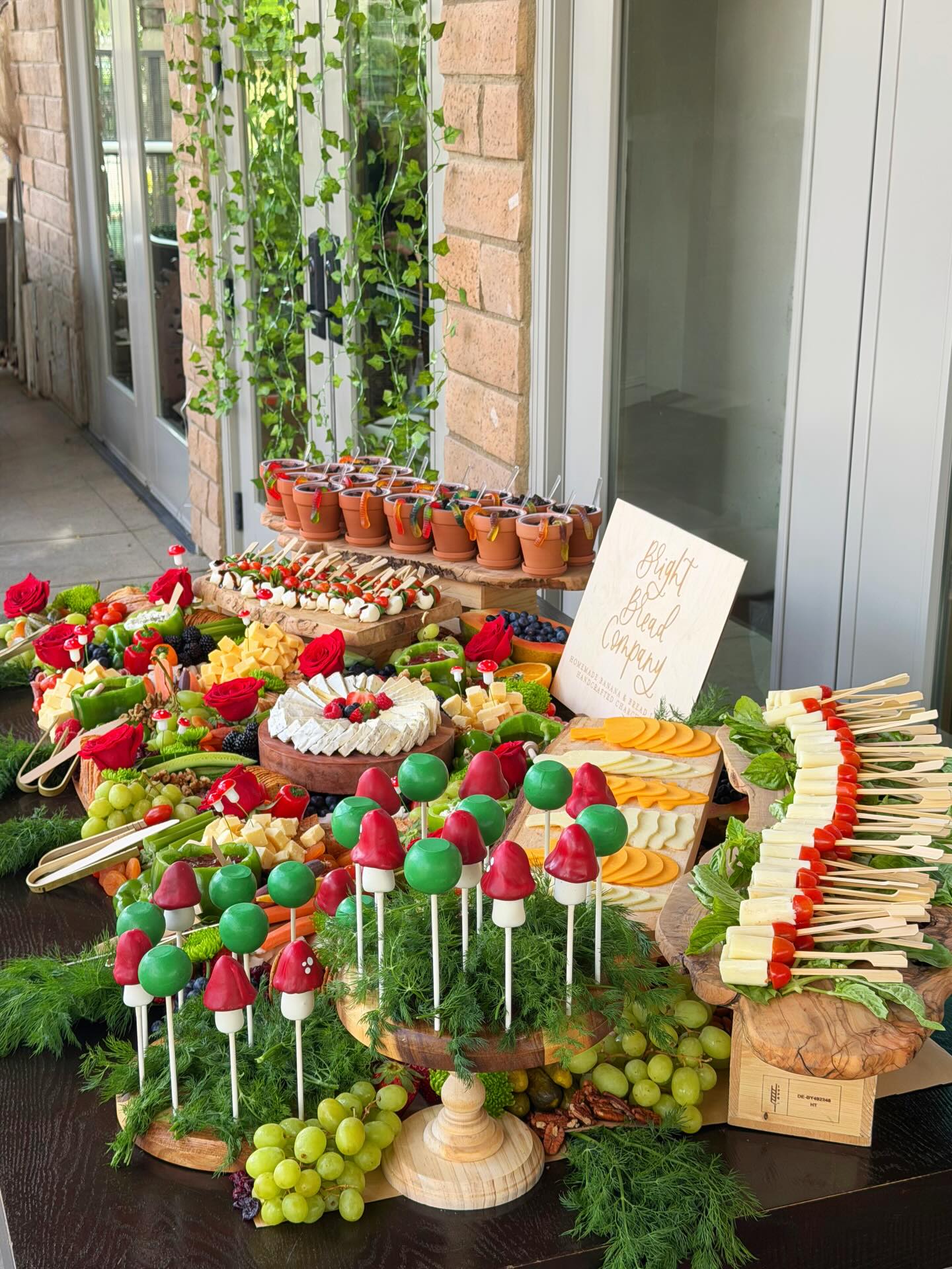 HOT TAKE ✨ A fun theme makes your grazing table SHINE especially with @brightbreadco 🌿🧚♀️
We loved bringing this forest + fairy 1st birthday grazing table to life, and here’s how we made the magic happen:
🍄 “Dirt & worms”
🪴 Real mini pots
🧀 Mushroom cheese cut-outs
🧁 Mushroom + grass cake pops by @cinderellacakes
🧀 Mushroom string cheese
✨ And so many tiny, thoughtful details
This one was truly magical from start to finish 🤎
If you’re planning your son’s or daughter’s first birthday in Orange County, LA, or San Diego and need that final touch to make everyone go WOW 🫨 we got you.
DM us at @brightbreadco or text (949) 702-2215 to book 🤍
#orangecountyevents #oceventplanner #ocgrazingtable #firstbirthdaytheme #laderaranch