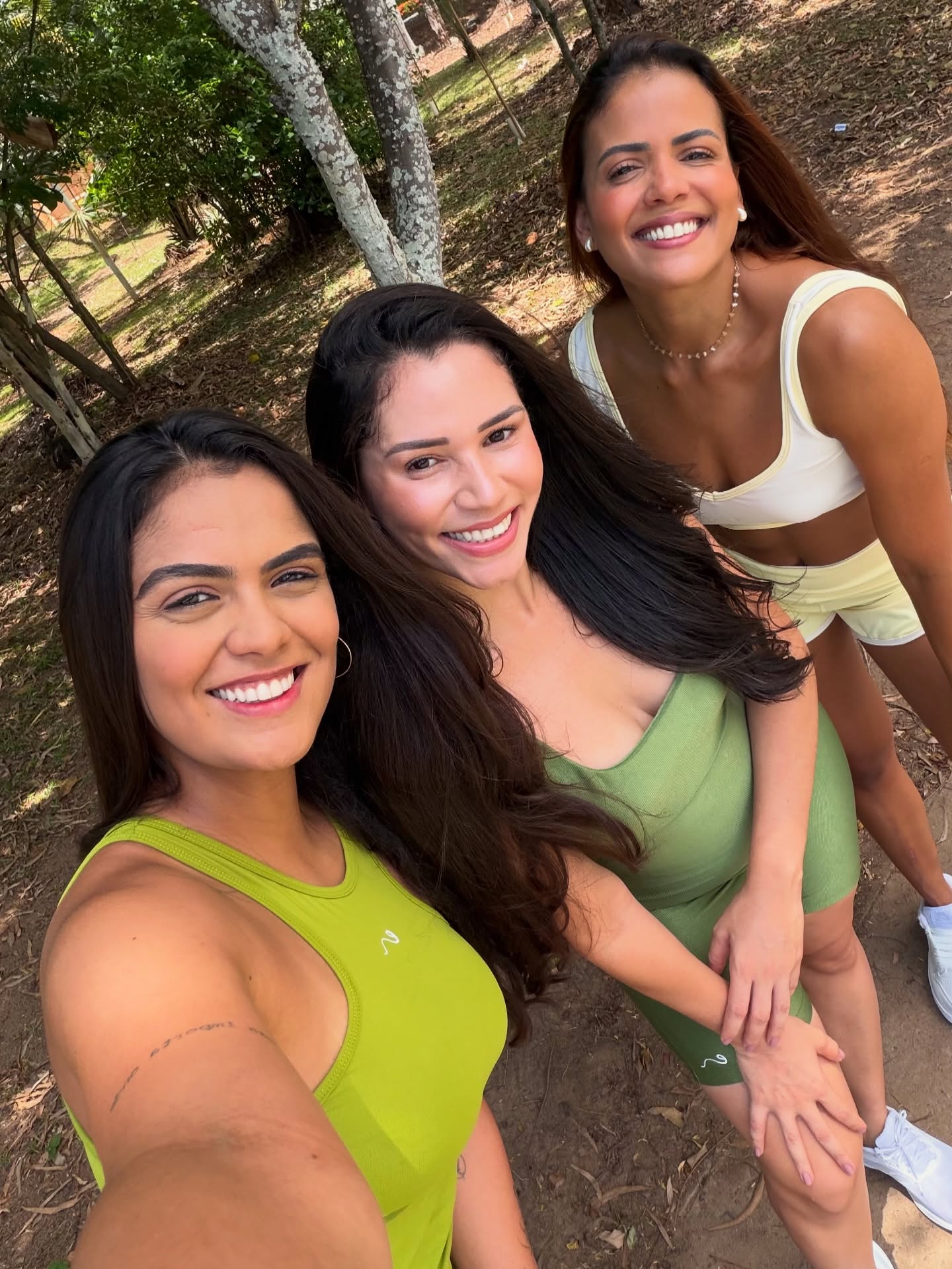 A beleza da moda está na sua capacidade de expressar quem somos. Hoje, celebramos a individualidade e as tendências que nos conectam.
Inspire-se com a gente!
sejatrend.com