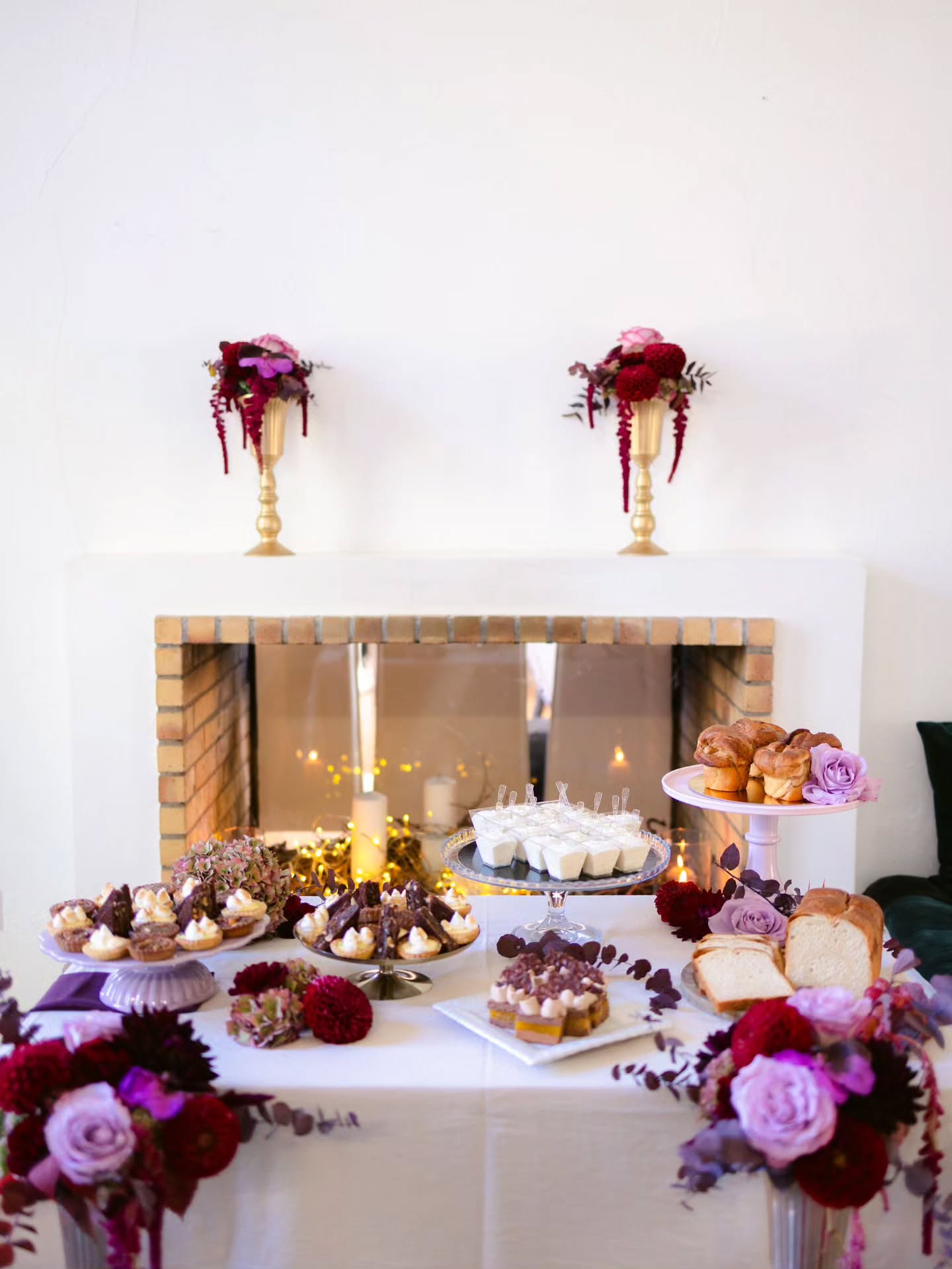 👰 Retour sur un shooting photo réalisé il y a quelques mois, imaginé et orchestré par @ohmyday à la @maisondolivier et une équipe de prestataires talentueux 💛
Un projet pensé pour mettre en lumière le travail d’équipe, l’esthétique et le sens du détail. 🌸
J’y présentais mes premières mignardises façon traiteur mariage, une nouvelle facette de mon univers, dédiée aux réceptions élégantes et gourmandes.
Un grand merci à toute l’équipe pour cette belle collaboration ✨
Hâte de vous en montrer encore plus…
📸 @_yfphotography
@ohmyday.events
@elo.events85
@maisonchoplain
@afleurdepeau_85
@eseam49
@mes_ptites_pensees
@maisonchoplain
#weddingseason2026 #weddingshot #mariage2026 #foodtruckmariage #foodtrucktraiteur