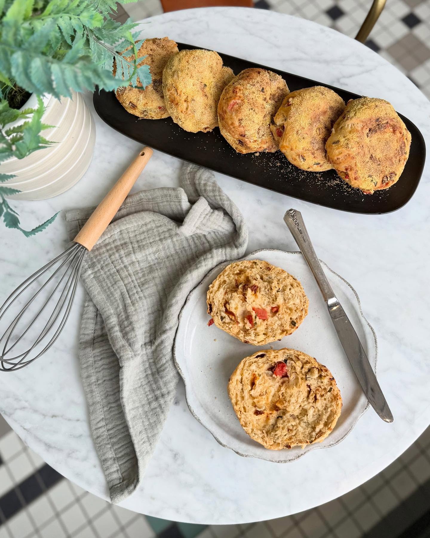 New month, new English Muffin flavors—hello February! 🫶🏻
We’re stepping into February with two new English Muffin flavors, baked fresh and ready to brighten your winter routine.
See our new additions below:
🍅 Bruschetta-Bout It | Sundried tomatoes, basil, roasted garlic, three cheeses, and balsamic glaze balanced with honey. Best served alongside our scratchmade soups!
🍓 StrawBella Delight | Strawberry + chocolate sweetened with maple syrup. Best served alongside lattes + mochas!
We’ll be baking these bright features every Wednesday and Friday all month long, just in time for winter mornings, cozy lunches, and coffee breaks that linger a little longer.
#yourlocalbakery #vicksburgmi #mackenziesbakery #bakedfresh #englishmuffinrecipe