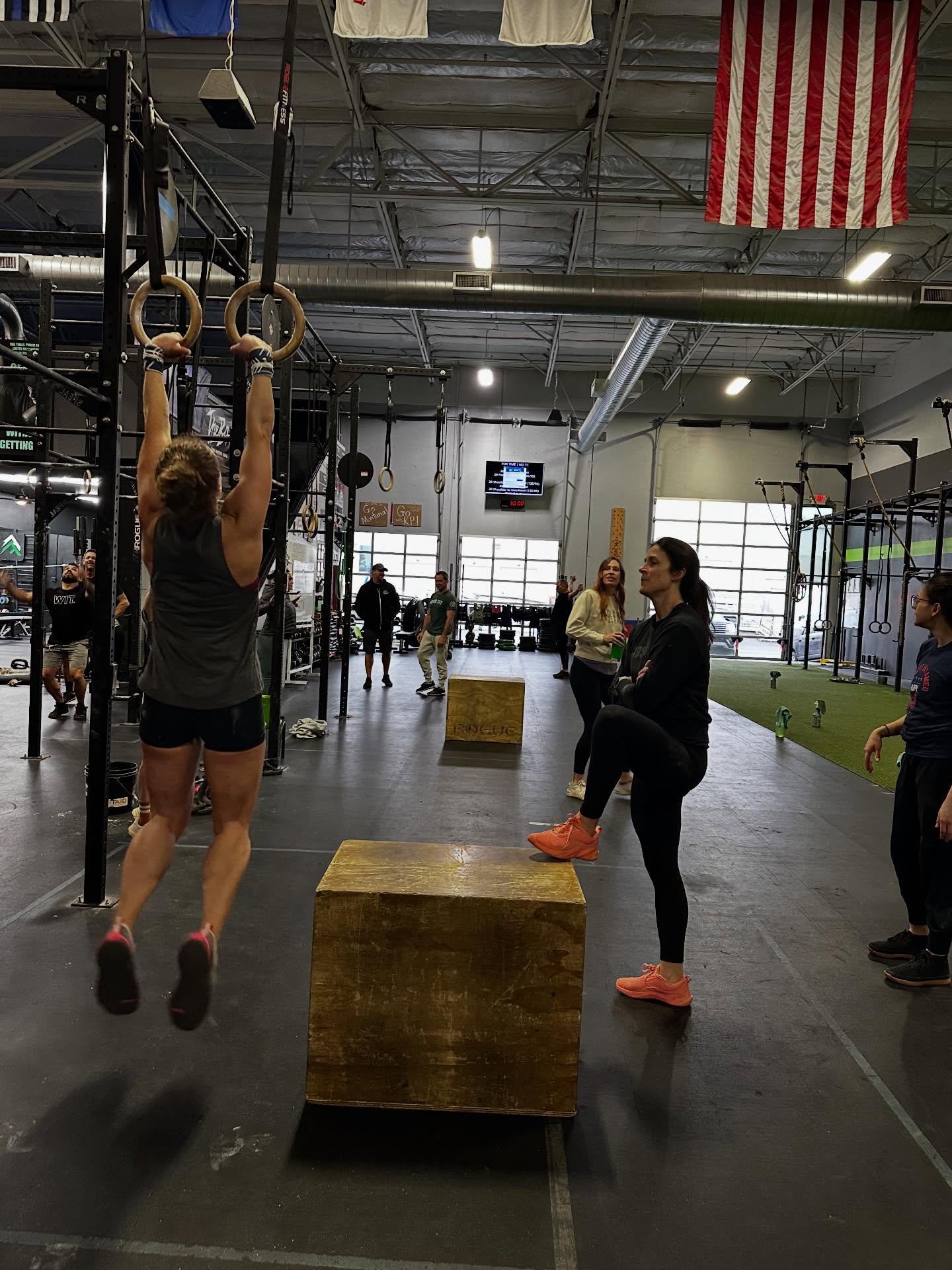 💍 RING MUSCLE UPS ✅
Athletes that came to our monthly workshop this morning at 8am worked with Coach @vossboss_fitness on mastering skill transfer exercises and progression for the strict & kipping ring muscle ups!
Be on the look out for next month’s workshop which will be the first Saturday of March! 👊🏼
#crossfit #gymnastics #ringmuscleup #muscleup