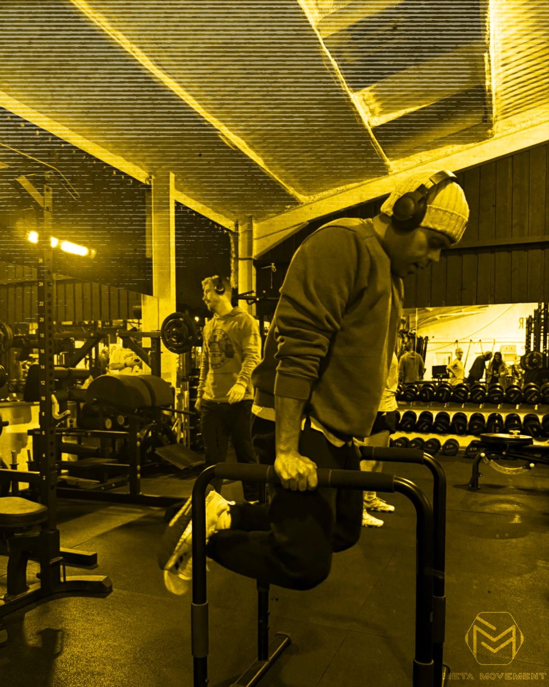 Ever wondered what training in a barn feels like? Step inside The Meta Movement and see how we do things differently. Real people, real results, and every piece of equipment built for competition. Want to try a session and meet the team? Drop us a message or swing by this week. 💪🏼