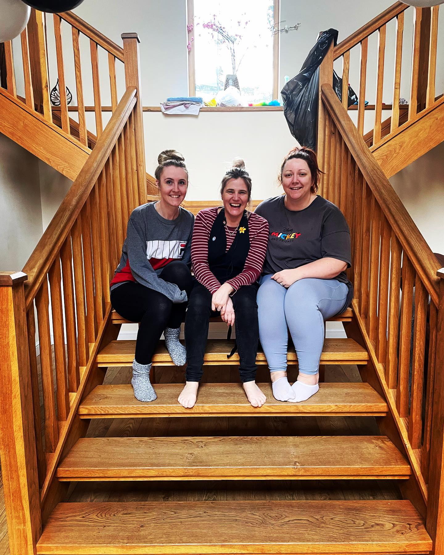 It’s national Employee Appreciation Day so it seems fitting to introduce our lovely cleaners…Caryn, Faine and Jade. We have the BEST team at The Stables who make sure the house is always shipshape for our guests 🧹
Big shout-out to Danni and Georgie too 🙌
Show them some love ❤️
#employeeappreciation #employeeappreciationday #thebestteam #thanksladies