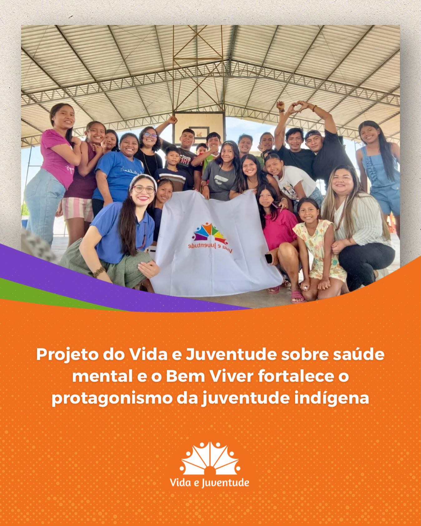 🔹No dia 05 de fevereiro, teve início o projeto social Oficina “Cuidar de Si: Juventude Indígena e Saúde Mental”, realizado na Terra Indígena Canauanim, localizada na região da Serra da Lua, no município de Cantá, em Roraima. A ação tem como objetivo fortalecer a saúde mental e o Bem Viver da juventude indígena, por meio da criação de espaços de escuta, diálogo e práticas participativas culturalmente sensíveis.
A iniciativa busca valorizar os saberes tradicionais, a espiritualidade, o autoconhecimento, o fortalecimento da identidade cultural e o cuidado coletivo, contribuindo também para a formação de uma rede comunitária de jovens comprometida com a promoção da saúde mental dentro do próprio território.
Confira a matéria completa sobre a ação do Vida e Juventude em nosso site!
🔗 www.vidaejuventude.org.br | Link na bio!
#juventudeindígena #saudemental #vidaejuventude #direitoshumanos #bemviver