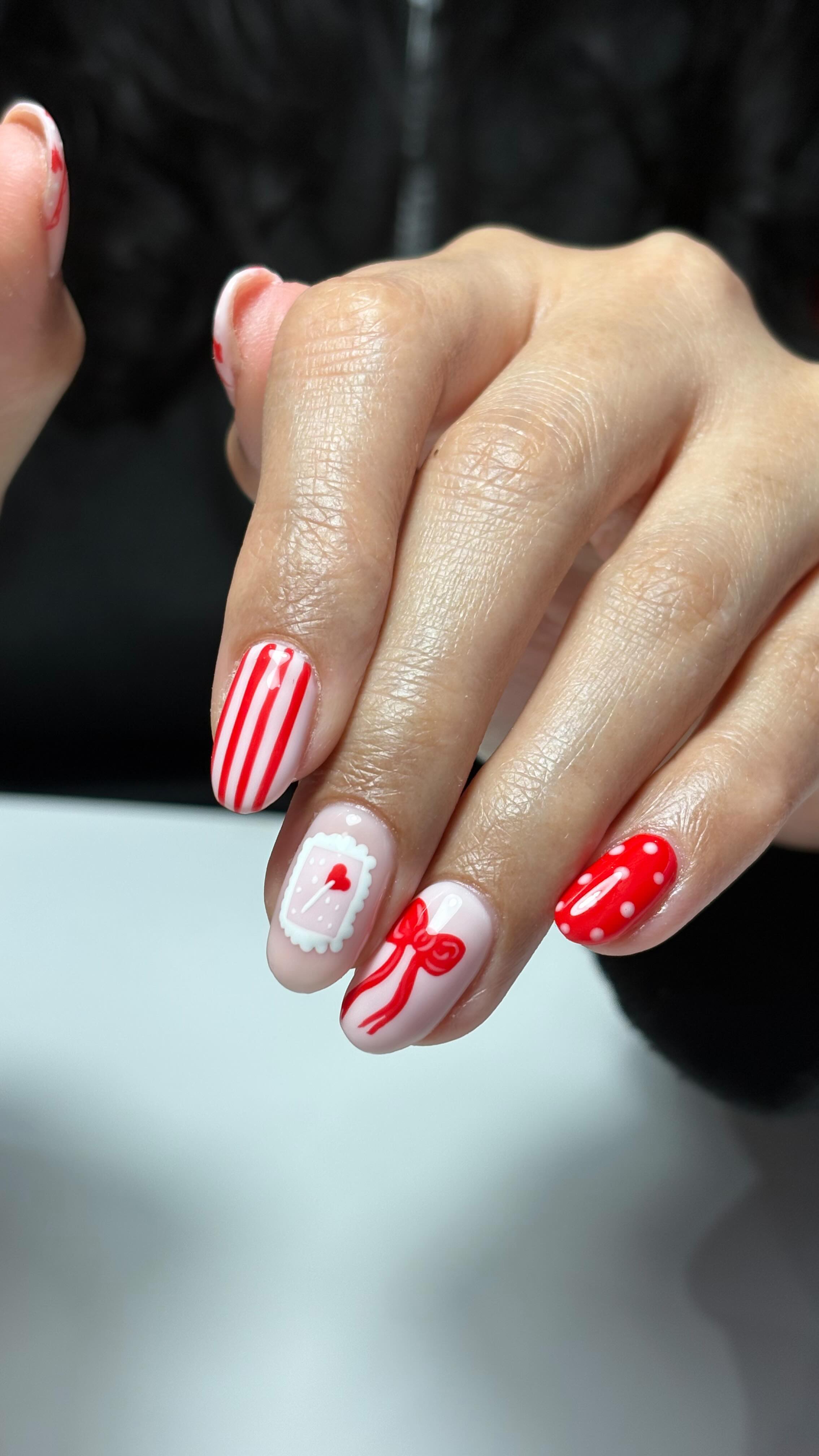 Valentines 💌❤️🫶🏻
#walsallnails #walsall #valentinesnails #biab #truebeautywalsall