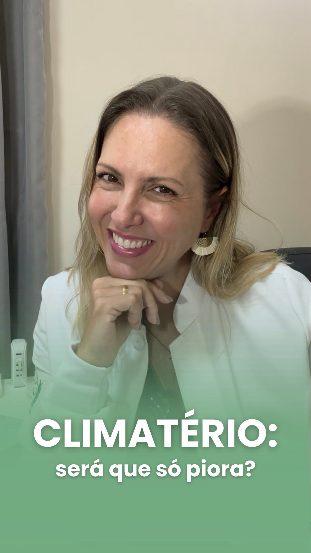 Se aos 40+ parece que seu corpo mudou o “manual de instruções”,
não é exagero, é adaptação.
O climatério pede novos cuidados, não mais cobrança.
E a nutrição certa muda tudo nessa fase.
👉 Agende sua consulta e aprenda a cuidar do seu corpo com estratégia.
✨ Seu corpo, seu templo.
#climatério #nutriçãofeminina #saúdefeminina