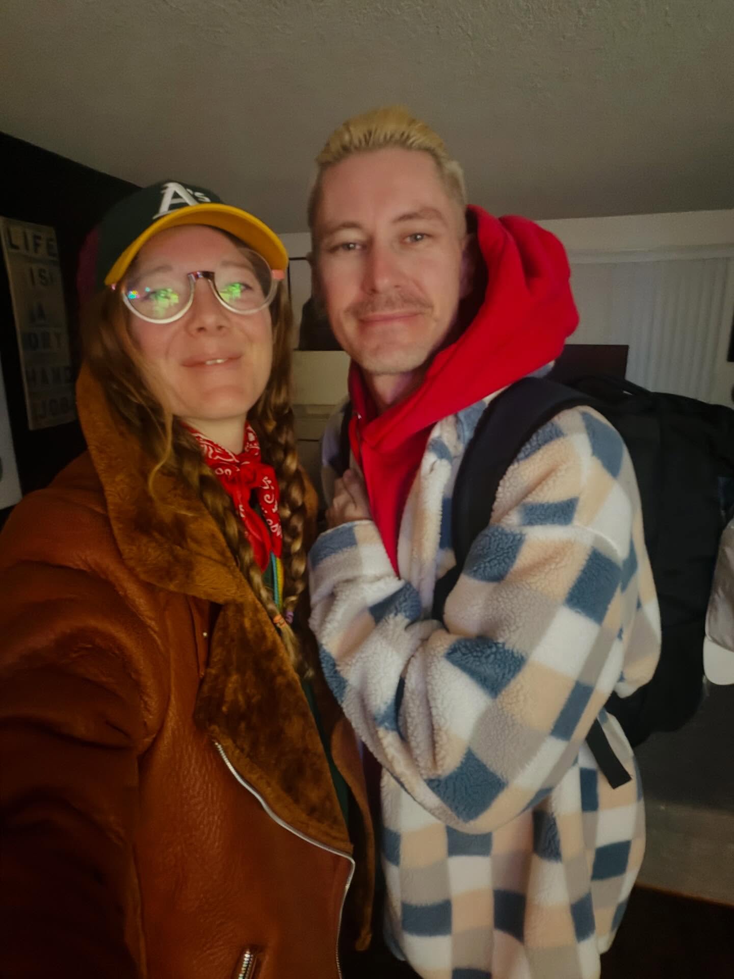 Fell in love with 🇲🇽 Mexico City traveling with my honey bunny @illie.wav 🐰 🍯 The architecture, art, people, night life, food, parks, and doggos were all so vibrant, so rich, so beautiful ❤️ We are already planning our next trip back to Mexico 💚