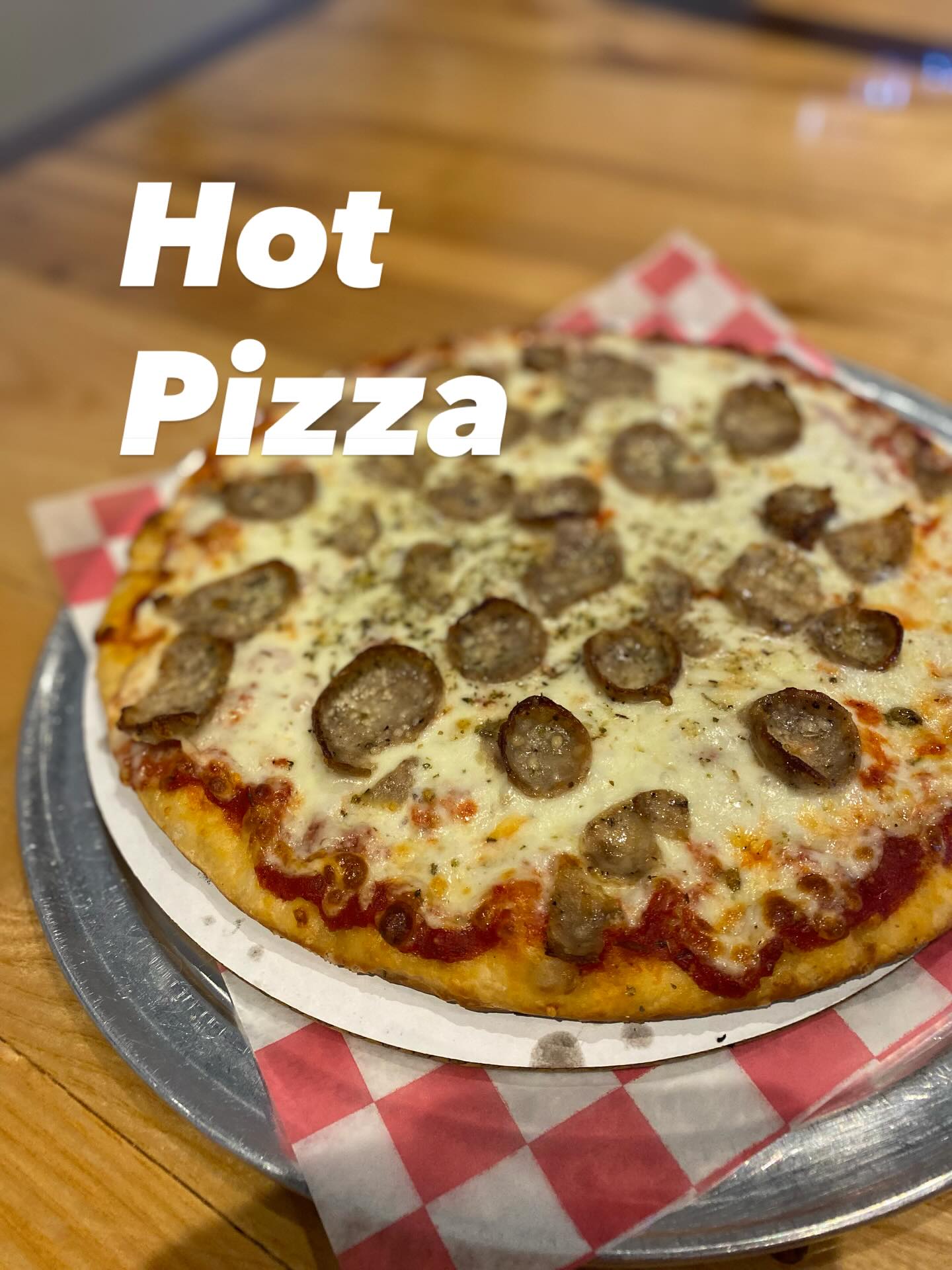 We are open today! Noon-8pm. Guests rave about our pizza. If you haven’t had one yet, come try a pie to shake off the winter chill. We have @ricefamilybrewing beer, unique hard ciders, honey and fruit wines, and hot mulled spiced wine.
12157 SR 690, Athens, OH
#visitathensohio #dutchcreekwinery #pizzaandbeer #findithereohio #honeywine