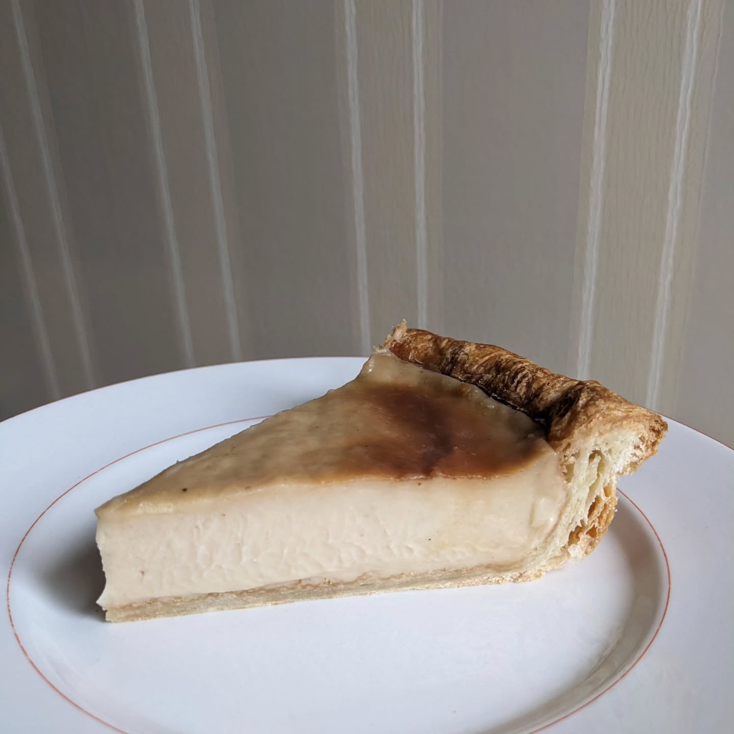 hoosier pie (sugar cream pie)
#滋賀県 #北比良 #nothingfancystyle #americansweets #americansize