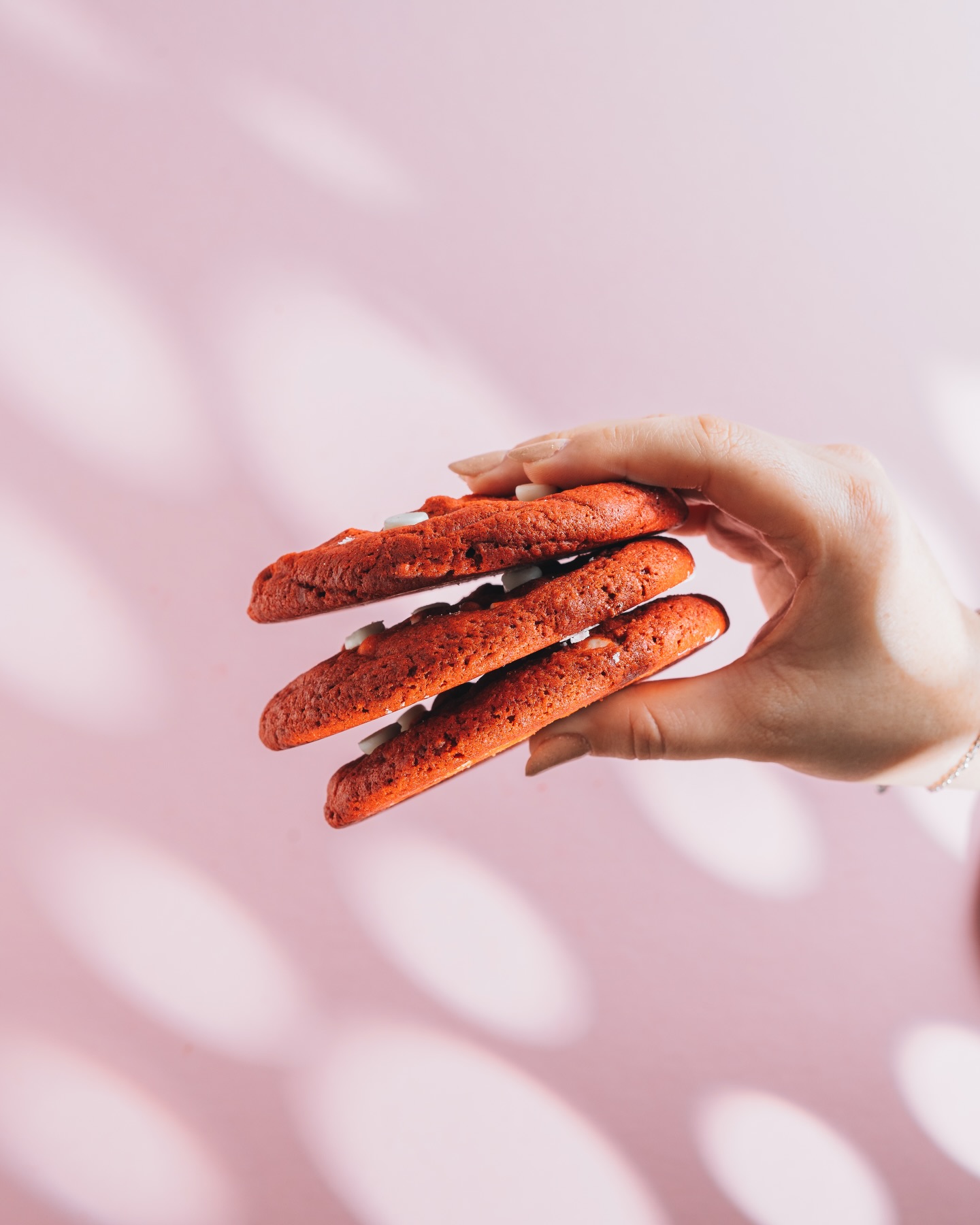 missed u, valentine menu šāļø
ā
Along with our Mardi Gras menu, try our fan-favorite V-Day menu, beginning tomorrow 2/6!
š«Heartbreaker Frappe ⢠chocolate, white chocolate, brownie bits
šStrawberry Sweetheart ⢠purĆ©ed strawberry, white chocolate, non-coffee
ā¤ļø Red Velvet Cookies
šHeart Shaped Sugar Cookie
ā
Join the romance beginning tomorrow <3