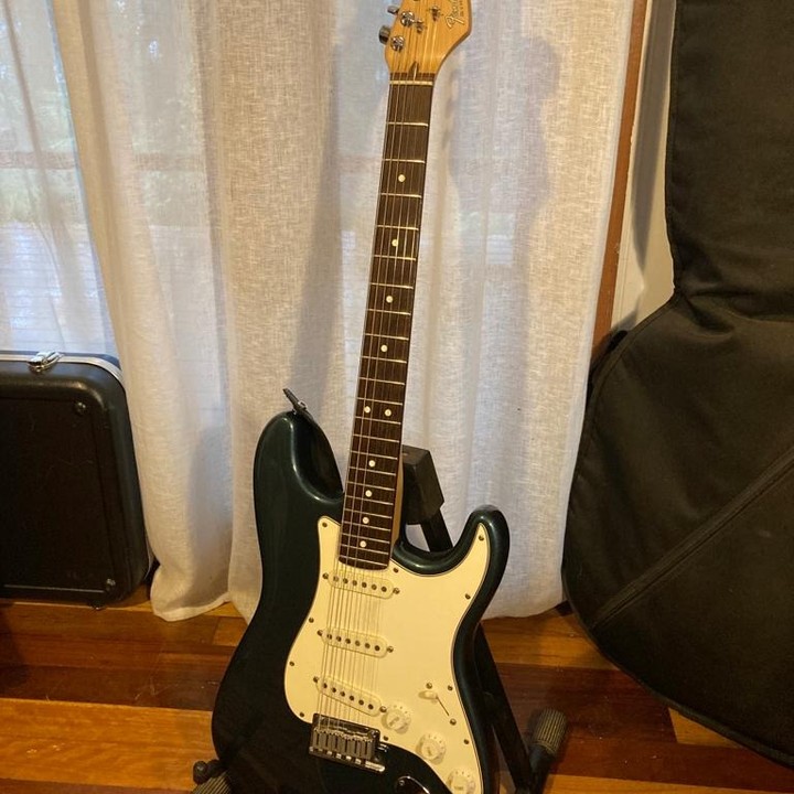 @guillaume My good mate of 20+ years has got this beauty. I won't be going for this one but I have my eye on a lovely guitar myself. Recommended to me at a wedding I recently went to. I can't wait to get it. Stand by big man.