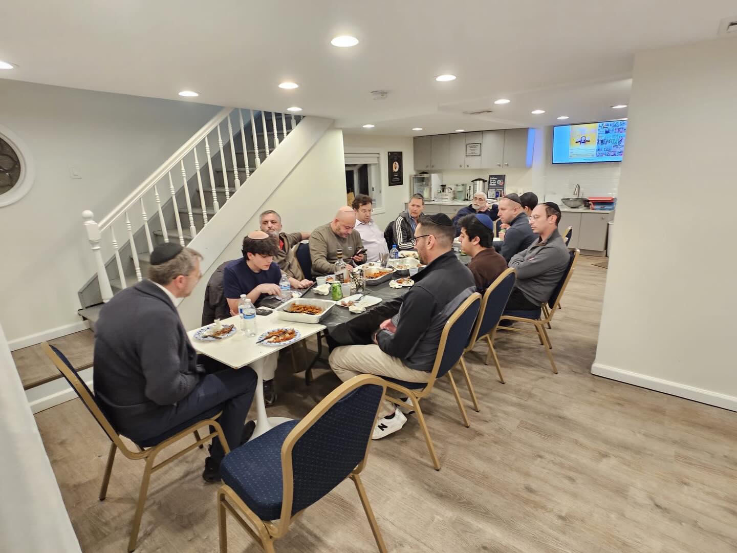 It was a full house at the JHC Hub in East Meadow last night! 📍
Learning, great food, and whiskey what could be better? 🔥
#eastmeadow #jewishcommunity #longislandjewish #jewishheritagecenter #jhc