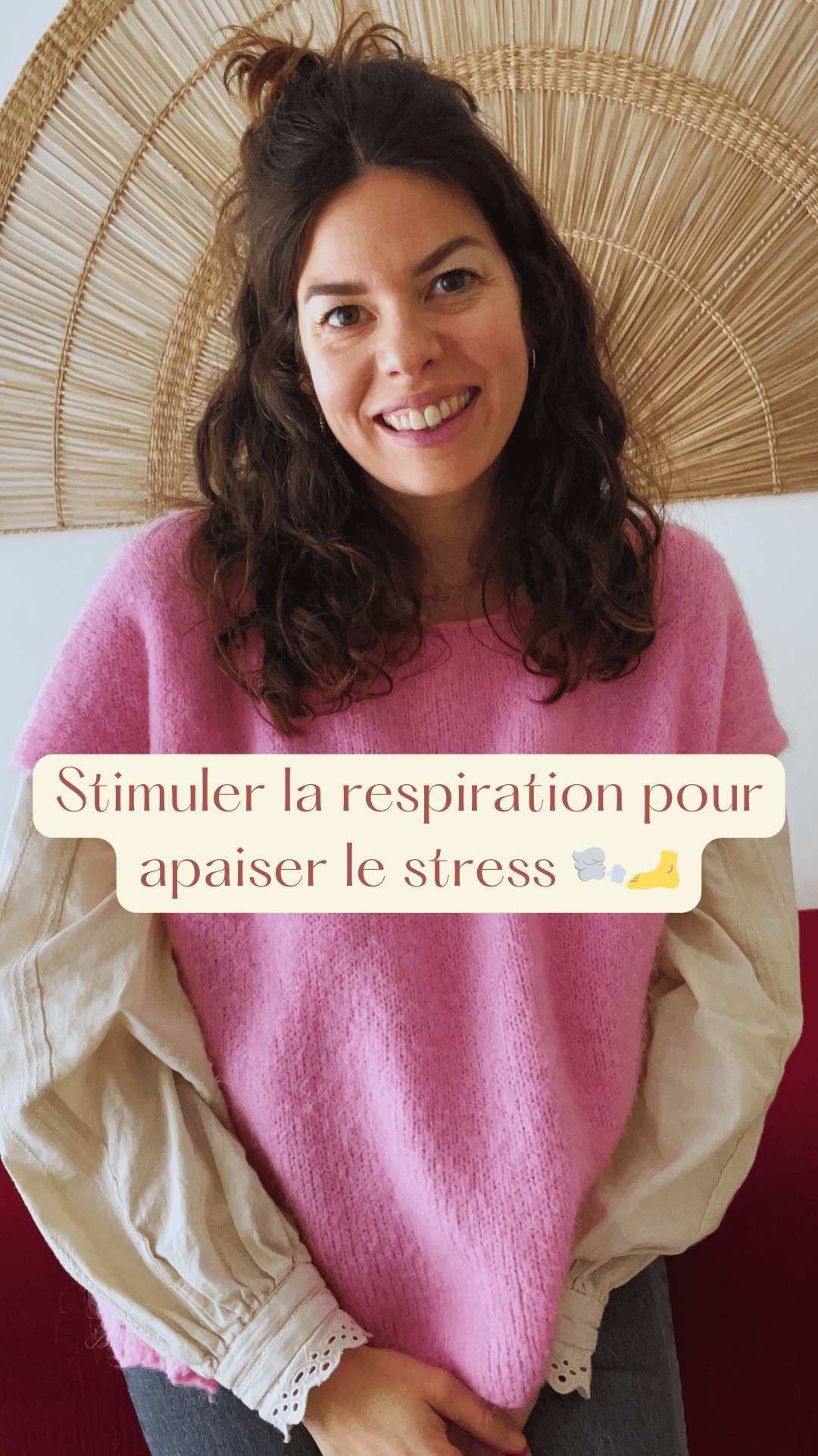 Stimuler la respiration pour apaiser le stress 🌬️🦶
Respirer, c'est la base ! Et pour chaque soin de réflexologie, je commence toujours par une étape clé : stimuler la zone réflexe du diaphragme. 💨✨
Pourquoi ? Parce que la respiration est notre meilleure alliée contre le stress ! Que ce soit un stress actuel ou passé, la stimulation de cette zone réflexe aide à libérer les tensions, débloquer la respiration et retrouver un véritable apaisement. 🌿
Offrez à votre corps ce précieux moment de relâchement. 💆♀️🌟
_______________________________
✨ Réflexologie & énergies
🦶 Soins de réflexologie plantaire
👐 Soin énergétique
🌈 Réveillez votre énergie intérieure, retrouvez un équilibre émotionnel & découvrez le pouvoir d'auto-guérison
🌿 Créatrice de soins doux & thérapeutiques, 100% personnalisés pour soulager les tensions, libérer l'esprit et promouvoir un bien-être global
📆 Réservez votre parenthèse de bien-être
👉 www.carolinestouls-reflexologue-nantes.fr
#Reflexologie #RespirationApaisante #AntiStress #Relaxation #SoinHolistique #TherapieDouce #BienEtreGlobal