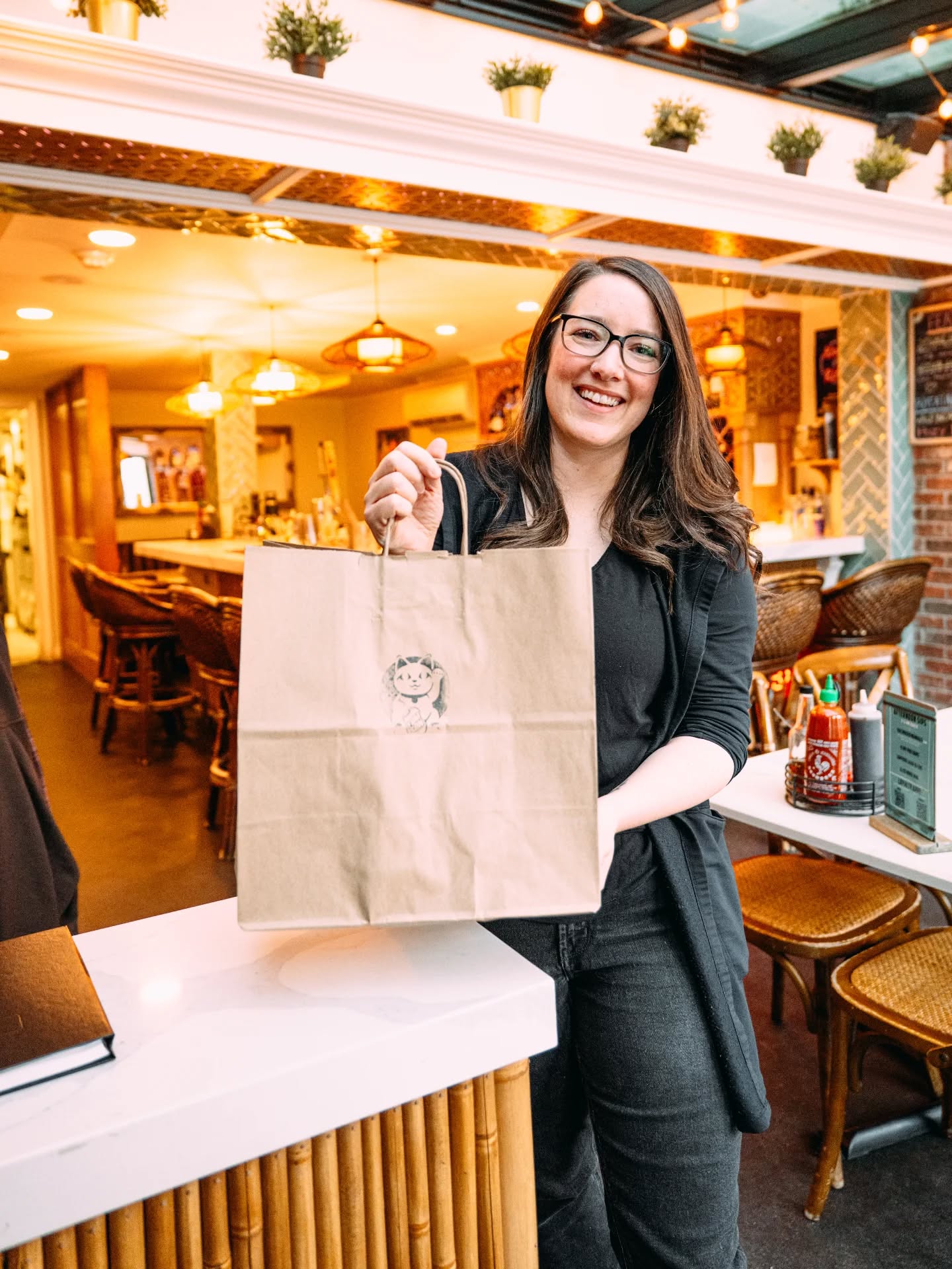 Saturday nights can also be for staying in, but that doesn't mean we don't need to spend it together.
Take it to go, and Pho from the couch ๐ฝ.
#YumSon #VietModern #NelsonBC
_______________________________________________