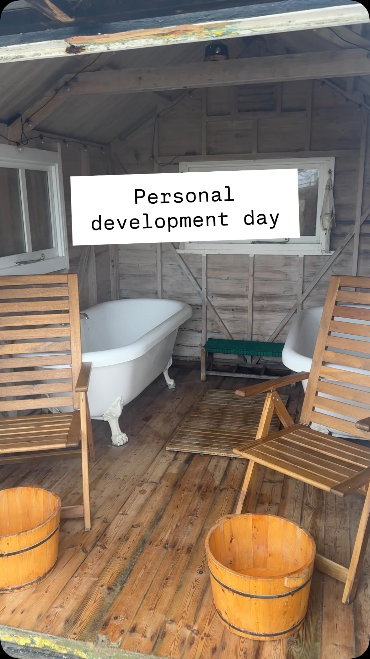 People over profit also extends to the stylists because how you gonna fill someone’s cup if yours isn’t?!
Big shout out to @saeseaweed and @miiko.everyday.nourishment for helping us fill our cups.
The personal development days are not just for the outside but for the inside too, they help us work on things we’re struggling with personally whilst building a lovely team dynamic, and sometimes it’s just nice to have a listening ear outside of the salon walls. Every stylist gets four of these each year… it’s just one thing I promise to give!
Since employing stylists and talking with clients I’ve actually learned a lot of companies do nice things for their staff like paid birthdays etc… what does yours do for you?…