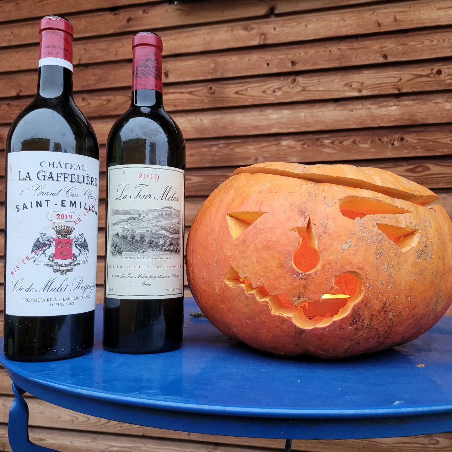 I recently tasted two 2019 wines that highlight the nuanced similarities between Bordeaux-style blends in different regions: Château La Gaffelière from Saint-Émilion and La Tour Melas from Greece. Both are primarily Merlot and Cabernet Franc blends, demonstrating how these varieties express themselves uniquely across terroirs. Also, both cost around the 100€ mark ... which makes the La Tour Melas one of the most expensive wines from Greece.
Château La Gaffelière 2019
As a Premier Grand Cru Classé wine from Saint-Émilion, this blend of 60% Merlot and 40% Cabernet Franc (14.5% ABV) showcases rich black cherry and marzipan aromas, with a palate defined by polished tannins and pronounced herbaceous notes. Right now, the herbal elements are slightly intense, giving the wine a structured, somewhat restrained profile that promises to mellow with age. After just a year of aging after I last tasted it, this wine has shown significant development, warranting 93+ points for now, with a realistic expectation of reaching 95-96 points as it matures over the next five years.
La Tour Melas 2019
La Tour Melas also employs a Bordeaux-inspired blend, featuring Merlot and Cabernet Franc (reversed ratio) grown in Achinos, Greece. This wine (also 14.5% ABV) is more focused on red fruit notes, like raspberry and sweet cherry, offering a fresher profile compared to La Gaffelière. Subtle oak integrates smoothly, and intriguing dark chocolate notes add depth without overwhelming freshness. While the finish is not as lengthy as some Saint-Émilion wines (like Château La Gaffelière), it’s balanced and harmonious, with an approachable elegance. 94 points. It's the first time I've had this bottle, so I’m cautious to say anything about potential further improvement with time.