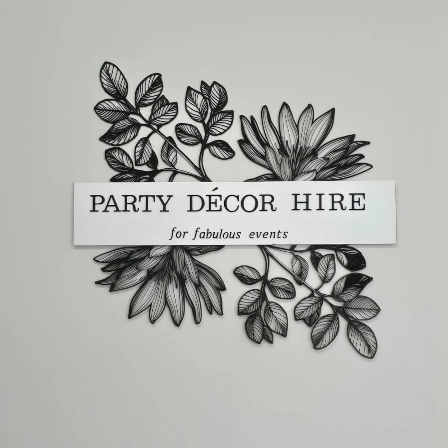 Looking for custom wall art?
Send us your artwork – we design and cut it for you.
Orders now open ✨
@partydecorhire