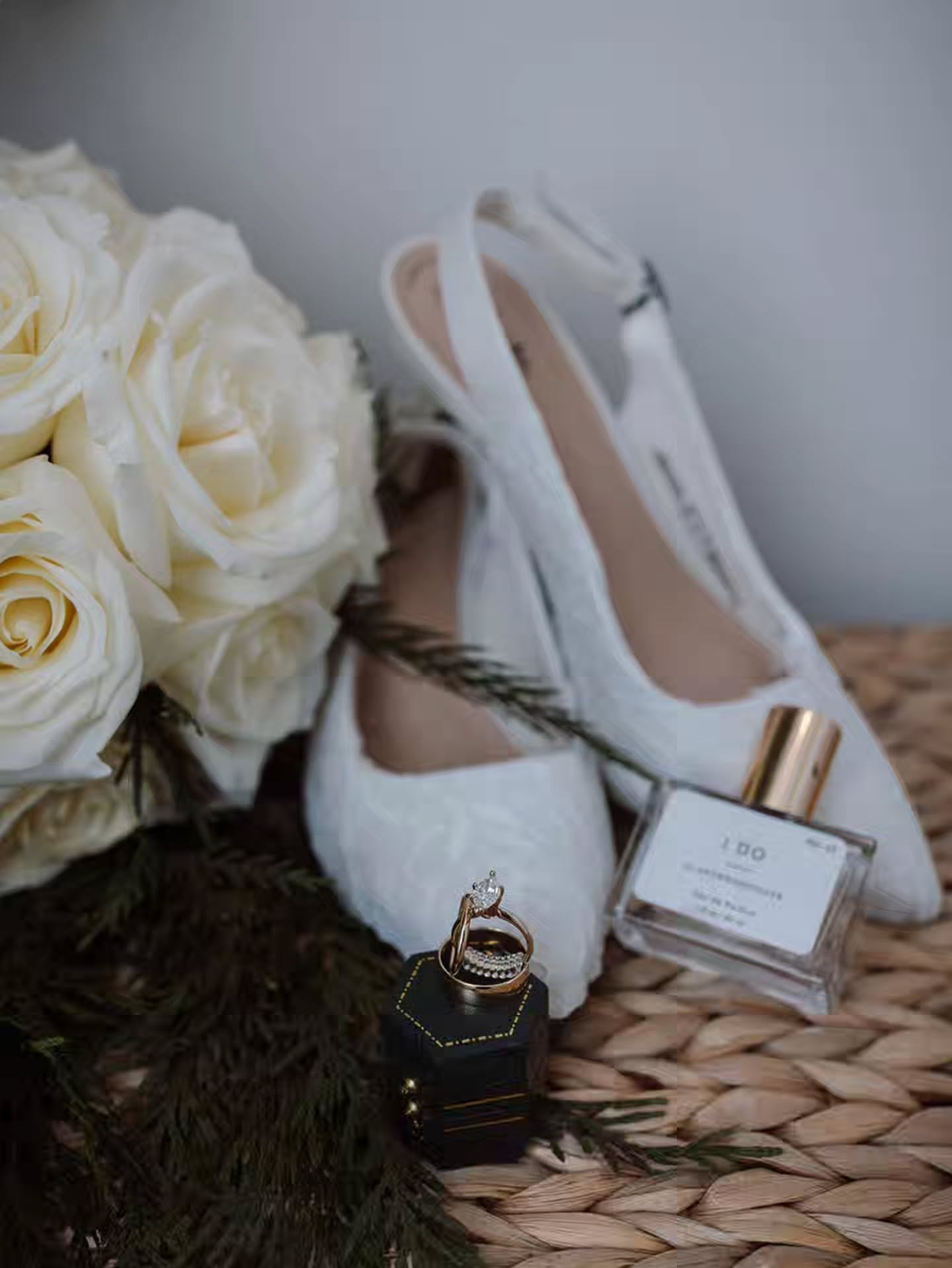 Carly and Thomas wedding day was the perfect way to end my 2025 wedding year ❤️
#weddingphotography #daytonphotographer #ohioareaphotographer #theknotpro #picoftheday