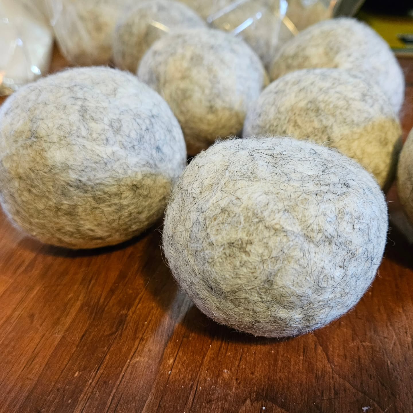 Happy Monday after a fantastic halftime performance! My feeds are full of celebration and fun, joyful music and dancing!
In the meantime, I have a few dryer balls sets back in stock. These are all from our Shetland princess, Lavender! I'm teaching a couple classes this week and have jury duty next week, so PLEASE check my event calendar for appointment openings!
.
#smallbusinessownerlife #dryerballs #wooldryerballs