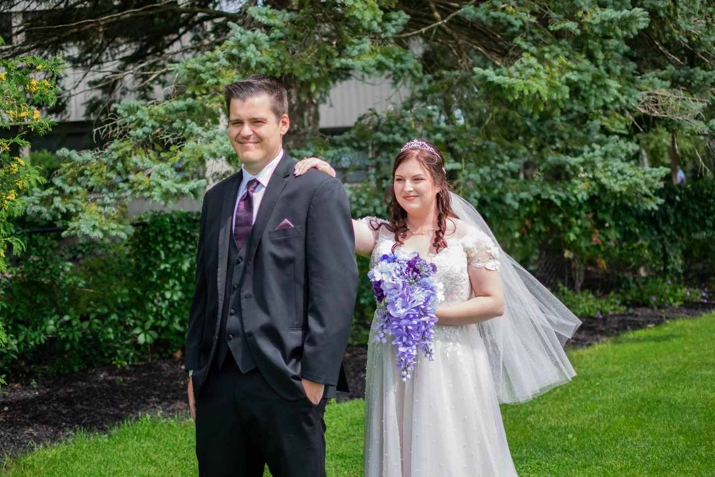 💑 Mark and Jessica shared a connection during their first look that words can't describe. As their wedding photographer, I'm privileged to have captured the raw emotions of this special day. 📷💕
•
•
•
#FirstLookConnection #LoveInFrames #WeddingPhotography #WeddingPhotographer #WeddingMoments #WeddingDay #BrideAndGroom
#LoveStory #WeddingBliss #HappilyEverAfter #WeddingDetails #WeddingPortraits #CaptureLove
#WeddingInspiration #WeddingStyle #WeddingGoals
#BeautifulBride #GroomStyle #WeddingDecor #WeddingVenue #WeddingSeason #IDo
#MarriageMoment #LoveInTheAir #WeddingPhotojournalism #RomanticWedding
#BridalFashion
