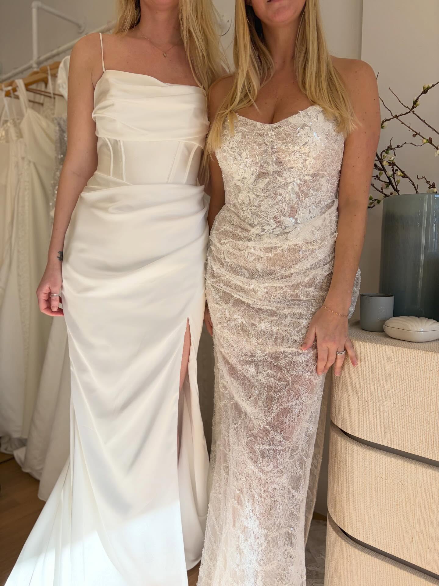 @grace_loves_lace trunk show coming in HOT 🔥 Obviously played dress up the second we opened the boxes.
Meet Selene + Cartier! And yes, they’re even better in person 🤍
Appointments available now through Feb. 22nd!