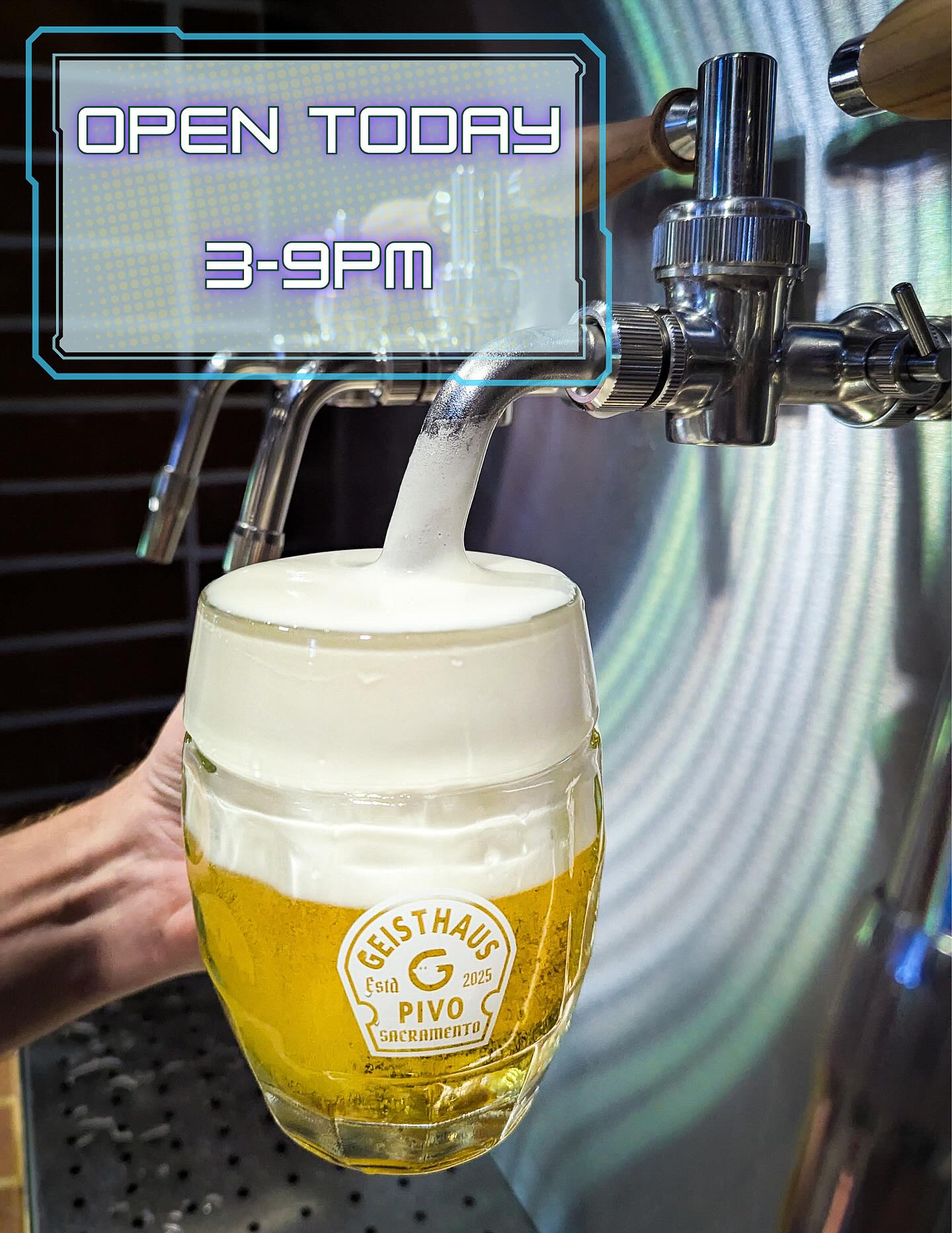 Did you hear? We are now open 7 days a week! Come swing by to be the first ones to have our lagers Mondays and Tuesdays, such as our 12° Czech Pilsner pictured here poured perfectly from our imported Czech-made @lukr.cz faucets.