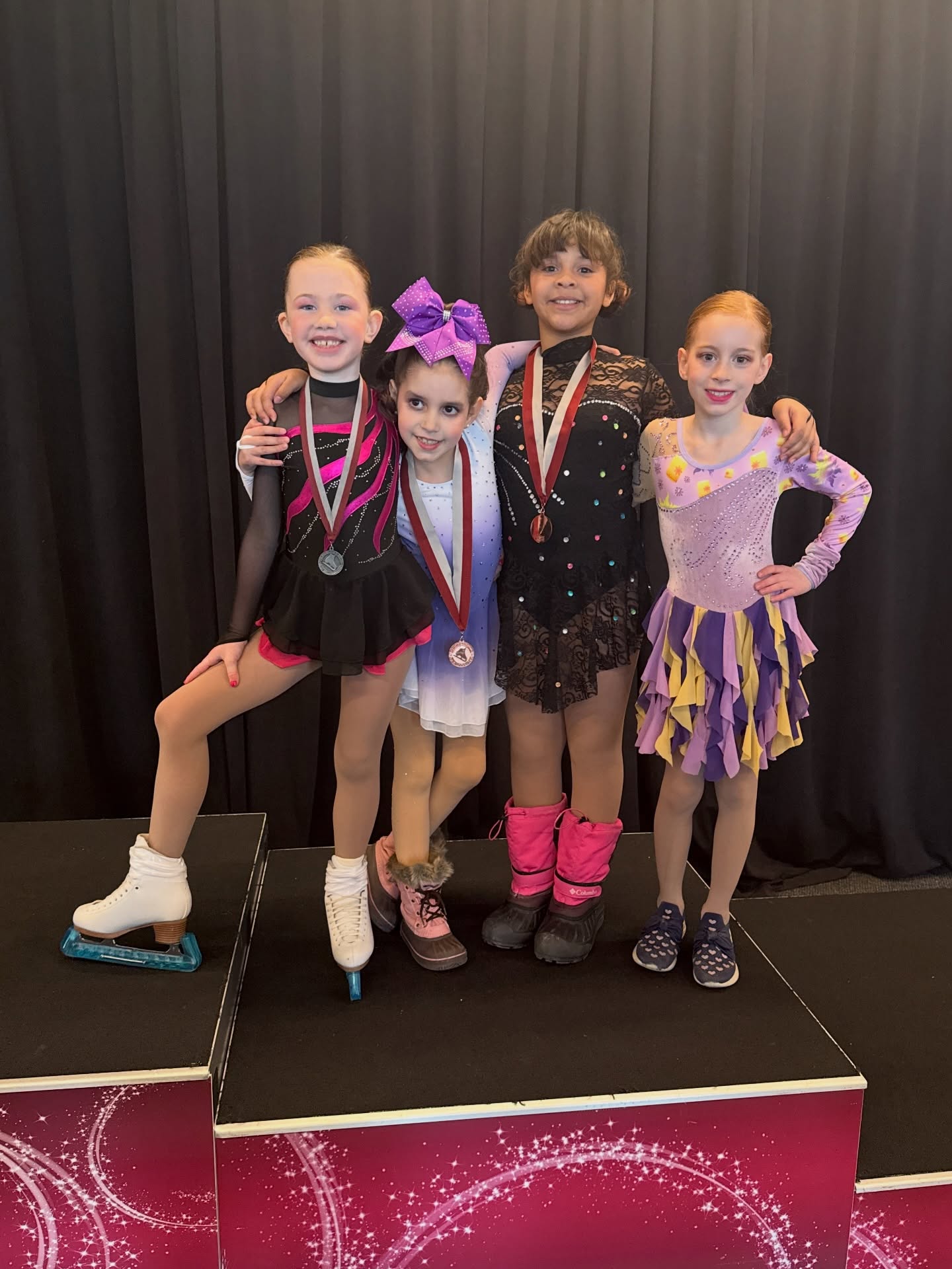 Congratulations to our NESC skaters Annabelle, Nora, Alondra, Kayla, Maya, Madeline, and Mackenzie for some great performances at the Boston Compete USA Competition a couple weeks ago 🎉
GO NESC! 💙⛸️🩵