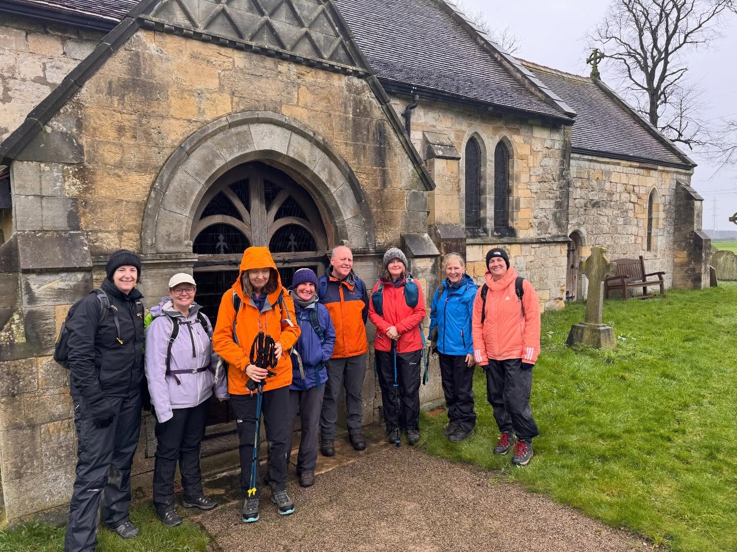 A Friday walk is the best start to the weekend.
Grey skies, a bit of drizzle, slopping through the mud, a full “TED Talk” by myself and a sarnie eaten in a church doorway 🥪🌧️
Rain or shine, it’s always worth getting out there.
Absolutely love the outdoors 🧡
📍Nether Poppleton and Moor Monkton - 10 miles and not a hill in sight
https://www.yorkietalkies.co.uk/yto-friday-walks
#getoutside #YTO #guidedwalks #fridaywalks