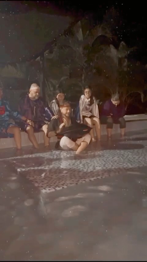 Sound flowing like a spring