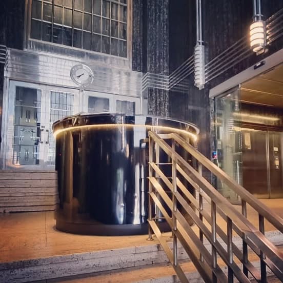 It was an honour to be involved in this iconic and historic famous art-deco building
#mutualheights #receptiondesk #artdeco #masterpiece_architects #design