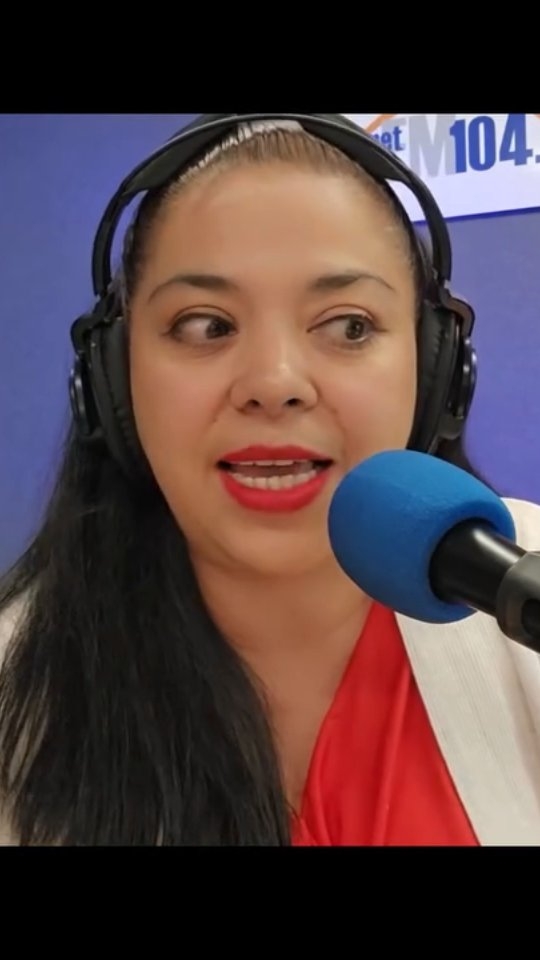 Reflexionamos sobre casos reales de seguros mal aplicados, negligencias de empresas que no cubren cuando más se necesita y testimonios de latinos que no sabían que un seguro no es tan caro. También hablamos de la importancia de dejar a tus personas cercanas ( amigos o padres ) la información necesaria para que sepan qué hacer si algo te sucede, especialmente cuando estás tan lejos de casa.
Abordamos estos casos desde un enfoque adulto, serio y real, y sobre todo en español, para una mejor comprensión.
📺 El video completo está en LATINKIWI YouTube.
👉 Si vives en #NuevaZelanda o planeas venir, suscríbete hoy a LATINKIWI.
Sígueme para más contenido de #NuevaZelandaEnEspañol.
#NZinSpanish #Latinkiwi #SegurosDeVidaEnNZ @vitacoverlimitednz
Contact info:
021 189 7585
hector@vitacover.co.nz
Vita Cover Limited NZ