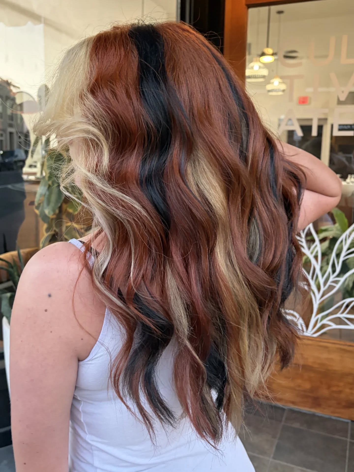 Wanting color that's out of the ordinary? @hairbender.liv is your girl! Liv's favorite hair colors to do are Color Blocking and Vivid Tones. It's definitely her specialty. 🧚🏻♀️